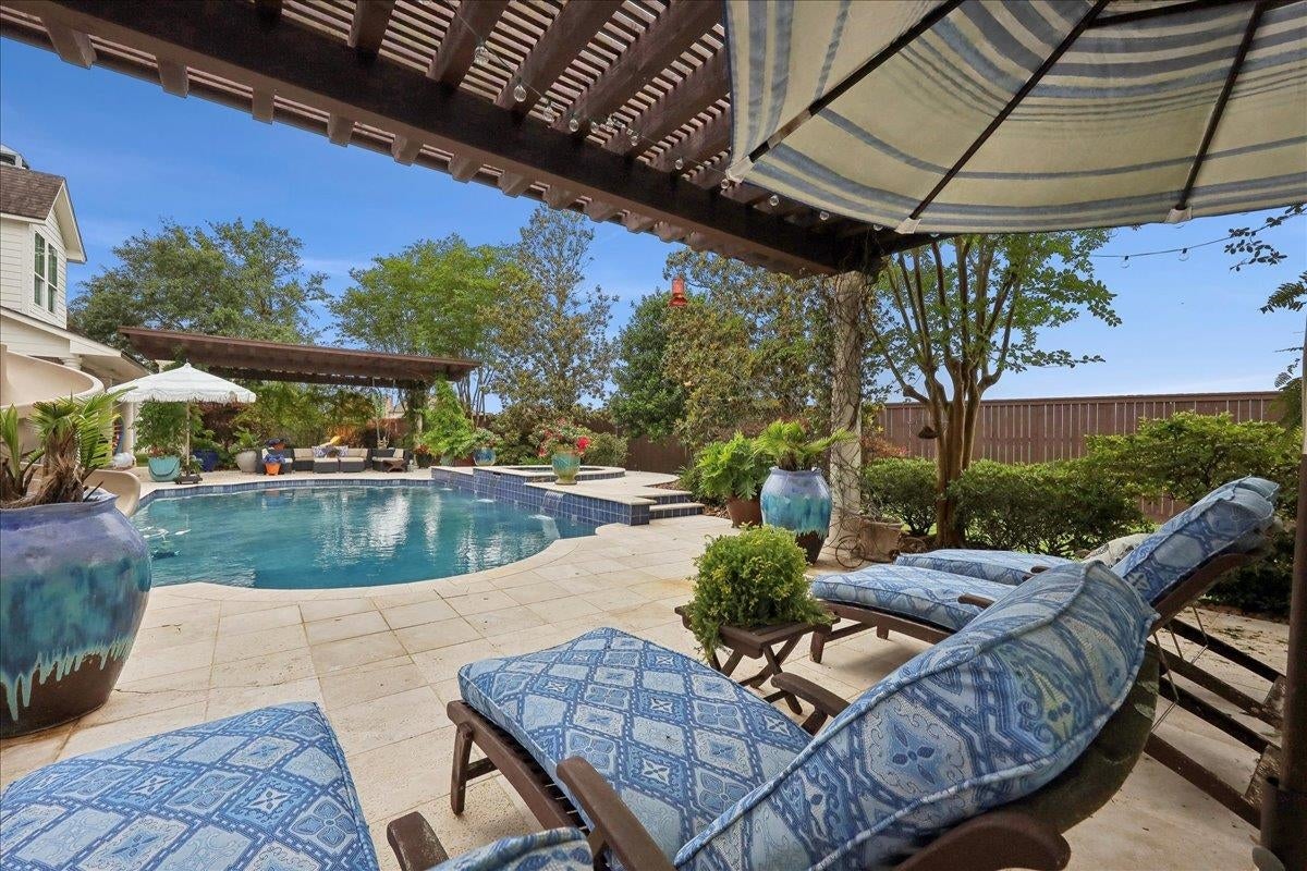 Beaumont, Texas, 77706, United States, 5 Bedrooms Bedrooms, ,6 BathroomsBathrooms,Residential,Active,1987247