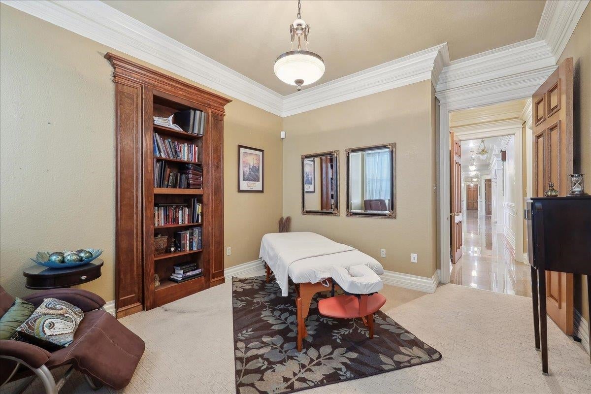 Beaumont, Texas, 77707, United States, 6 Bedrooms Bedrooms, ,10 BathroomsBathrooms,Residential,Active,1853261