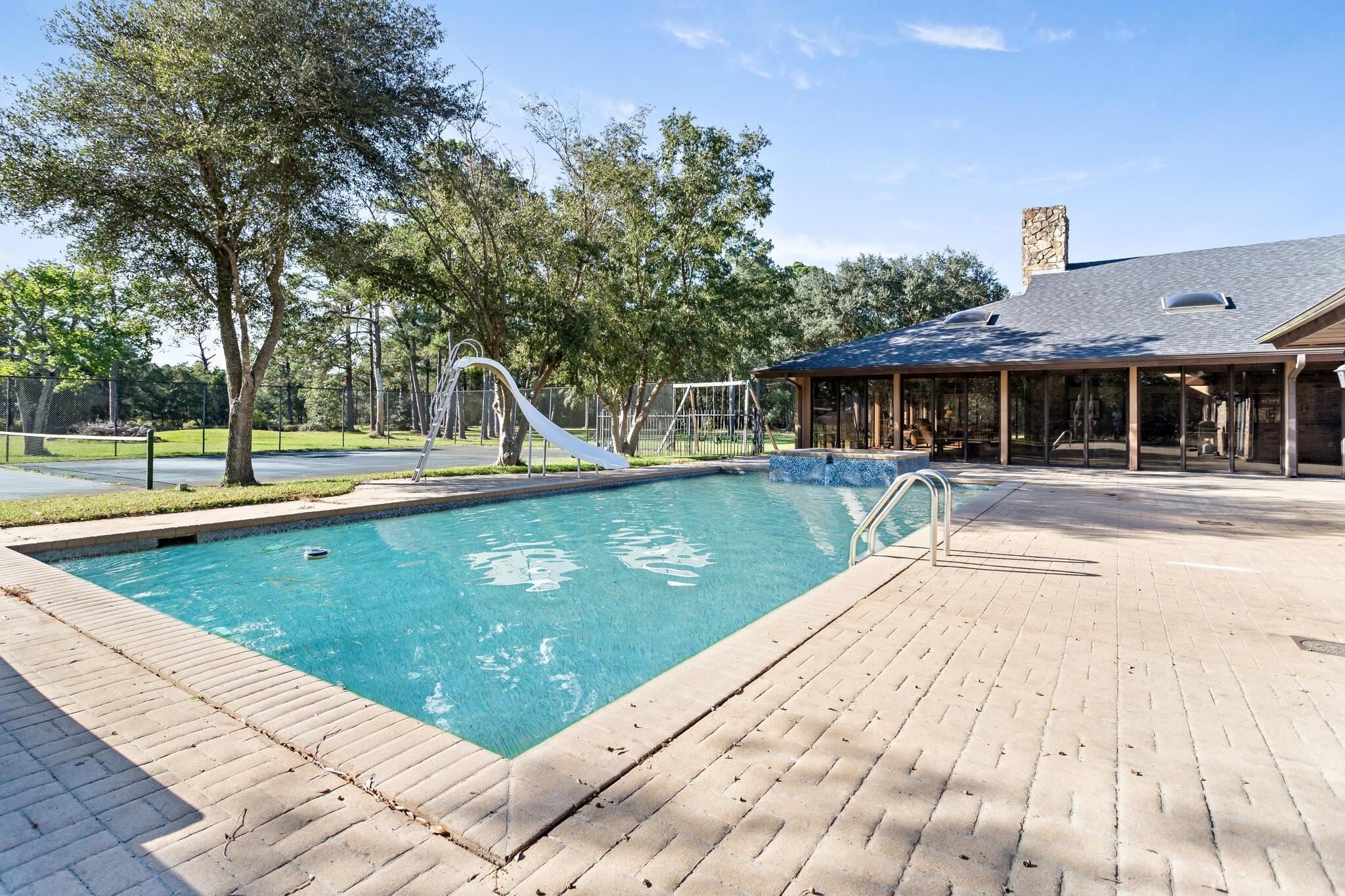 Sour Lake, Texas, 77659, United States, 5 Bedrooms Bedrooms, ,5 BathroomsBathrooms,Residential,Active,1962173