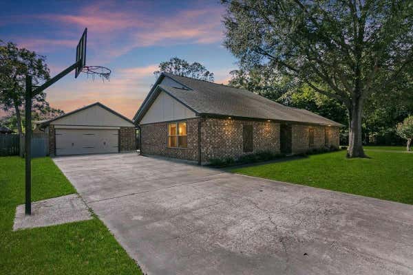 6362 COOLIDGE ST, GROVES, TX 77619 - Image 1