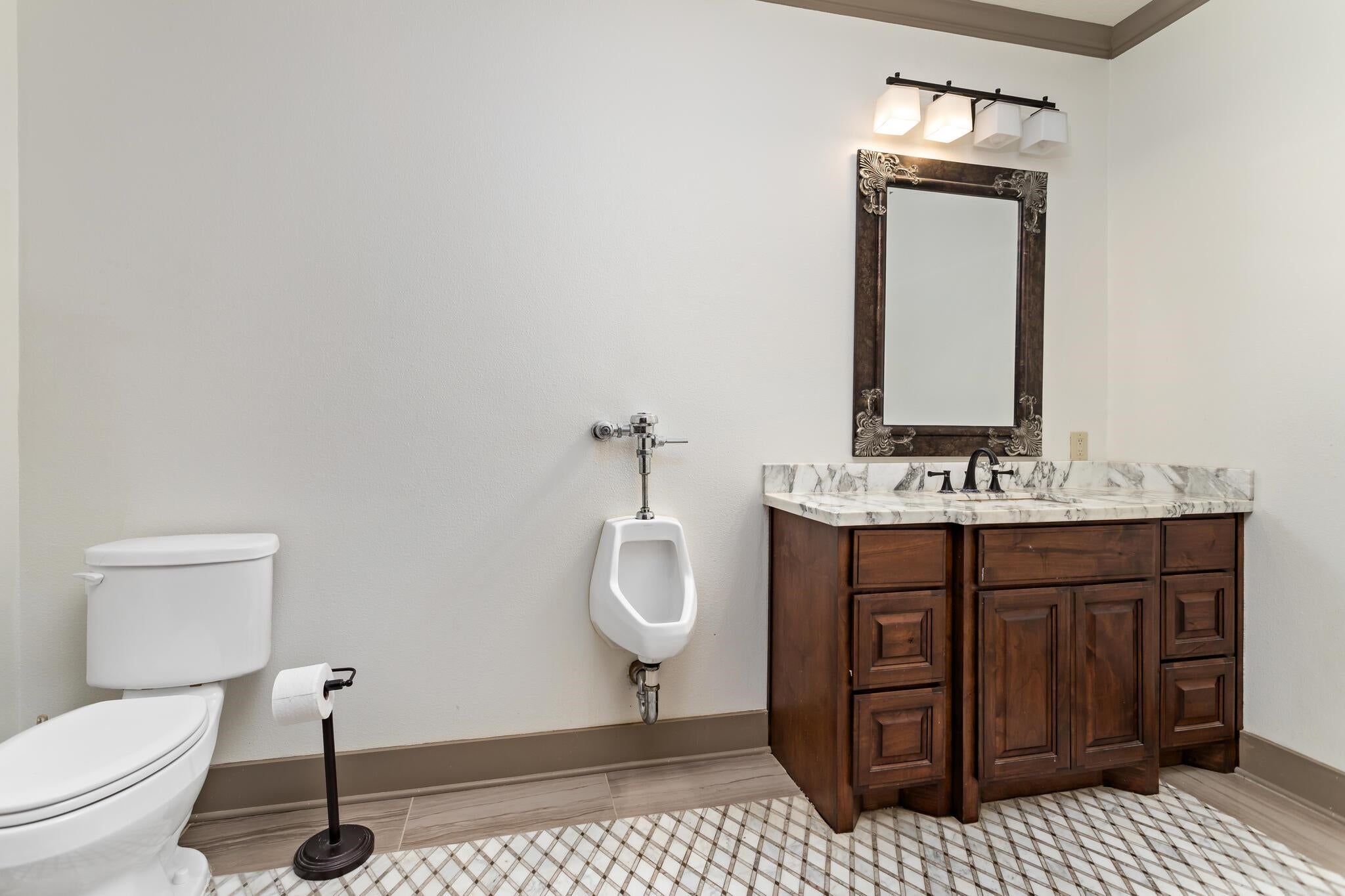 Sour Lake, Texas, 77659, United States, 5 Bedrooms Bedrooms, ,5 BathroomsBathrooms,Residential,Active,1962173