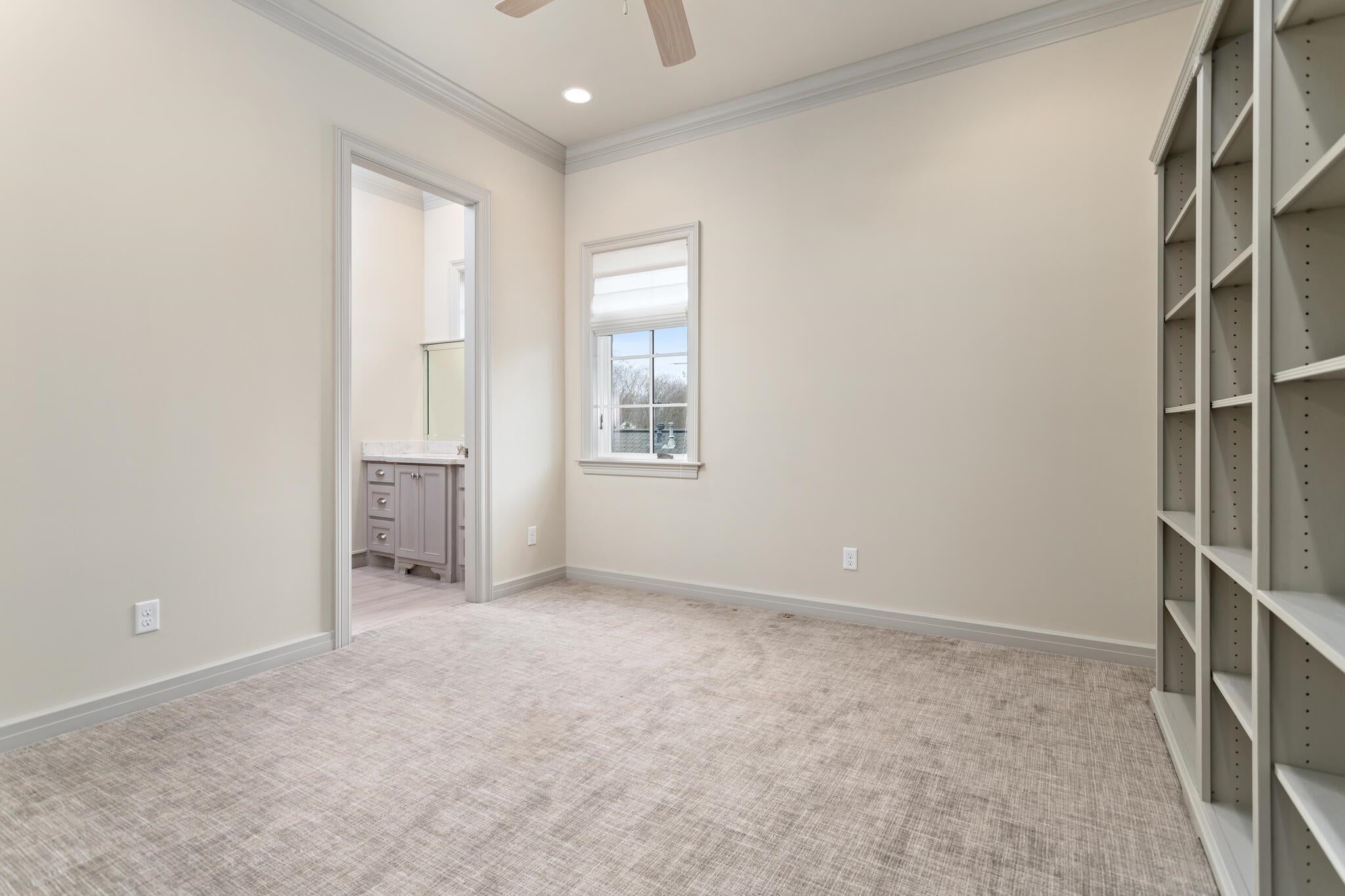Beaumont, Texas, 77706, United States, ,5 BathroomsBathrooms,Residential,Active,1808378