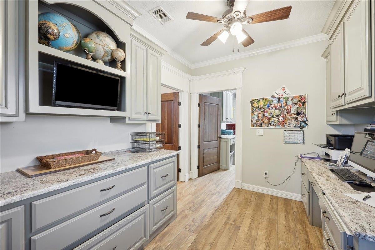 Kirbyville, Texas, 75956, United States, 3 Bedrooms Bedrooms, ,3 BathroomsBathrooms,Residential,Active,2001048