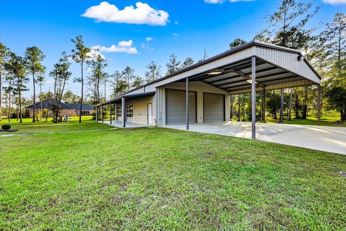 Kountze, Texas, 77625, United States, 4 Bedrooms Bedrooms, ,4 BathroomsBathrooms,Residential,Active,1988730