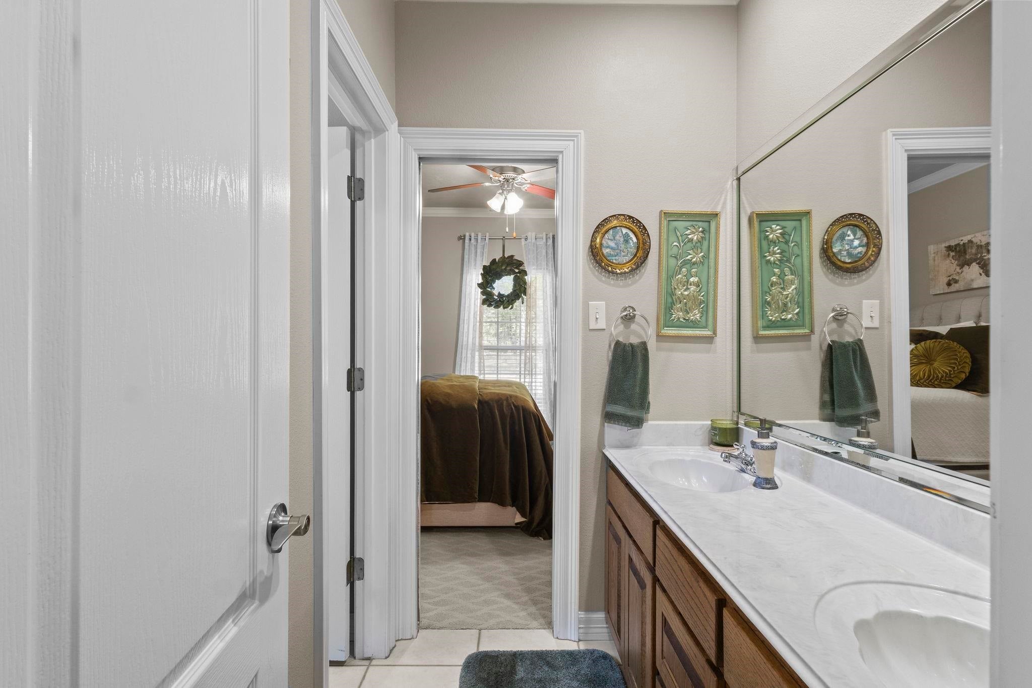 Lumberton, Texas, 77657, United States, 3 Bedrooms Bedrooms, ,4 BathroomsBathrooms,Residential,Active,1990639