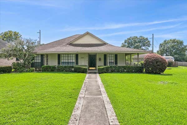 1121 SPRINGMEADOW DR, BEAUMONT, TX 77706 - Image 1