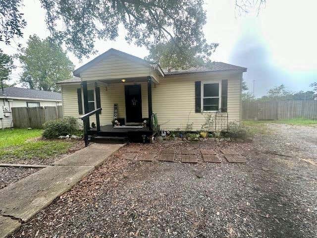 525 S TANNAHILL ST, VIDOR, TX 77662, photo 1 of 23