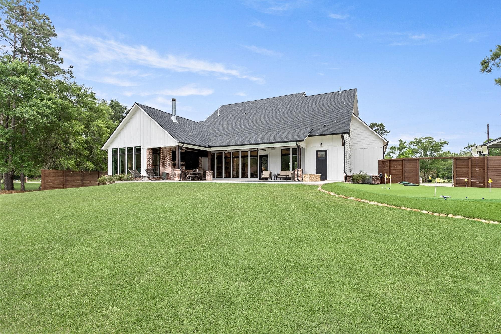Beaumont, Texas, 77705, United States, 4 Bedrooms Bedrooms, ,4 BathroomsBathrooms,Residential,Active,2043447