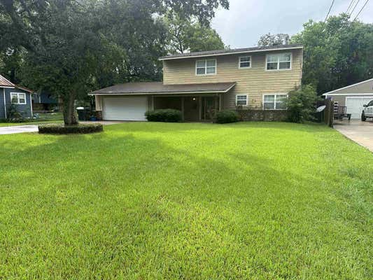 6217 32ND ST, GROVES, TX 77619 - Image 1