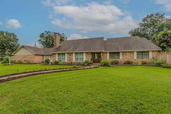 6580 CAPITOL ST, GROVES, TX 77619 - Image 1