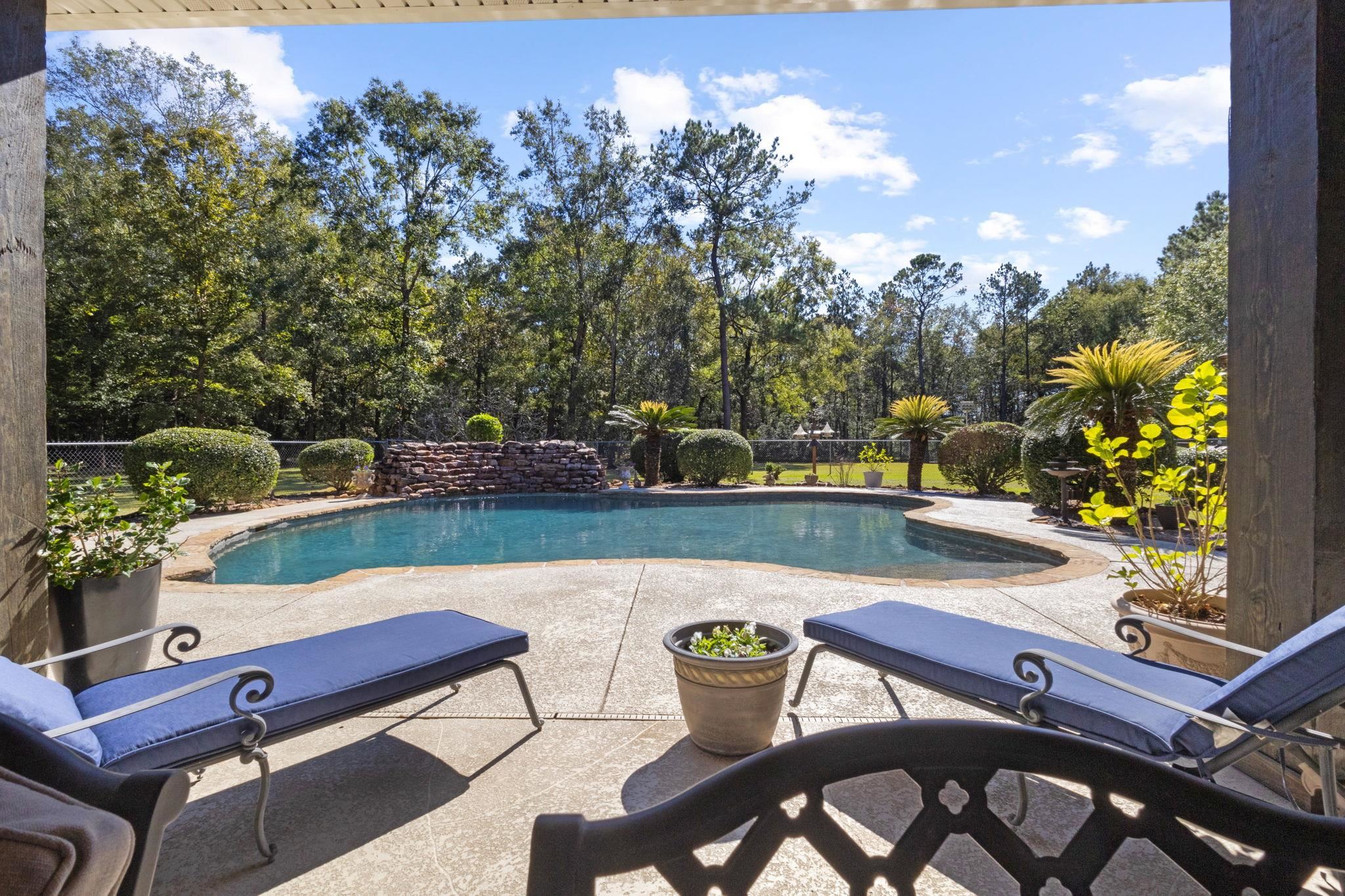 Lumberton, Texas, 77657, United States, 3 Bedrooms Bedrooms, ,4 BathroomsBathrooms,Residential,Active,1990639