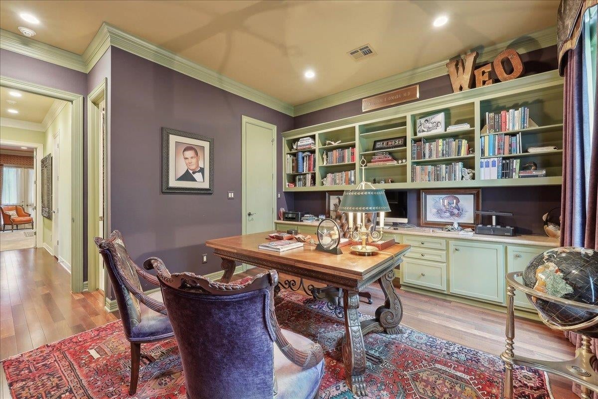 Beaumont, Texas, 77706, United States, 5 Bedrooms Bedrooms, ,6 BathroomsBathrooms,Residential,Active,1987247