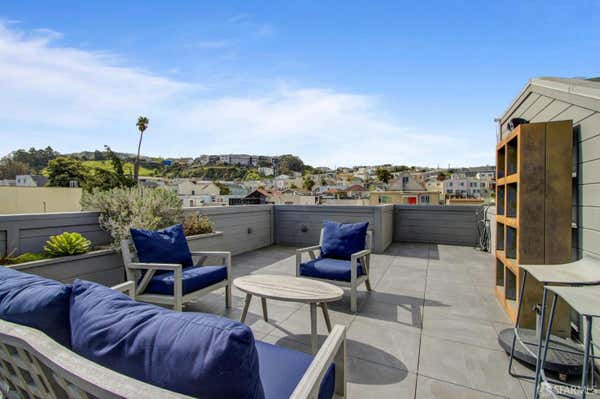 1947 OAKDALE AVE # 2, SAN FRANCISCO, CA 94124 - Image 1