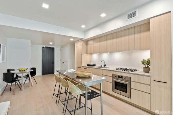 950 TENNESSEE ST UNIT 402, SAN FRANCISCO, CA 94107, photo 3 of 33