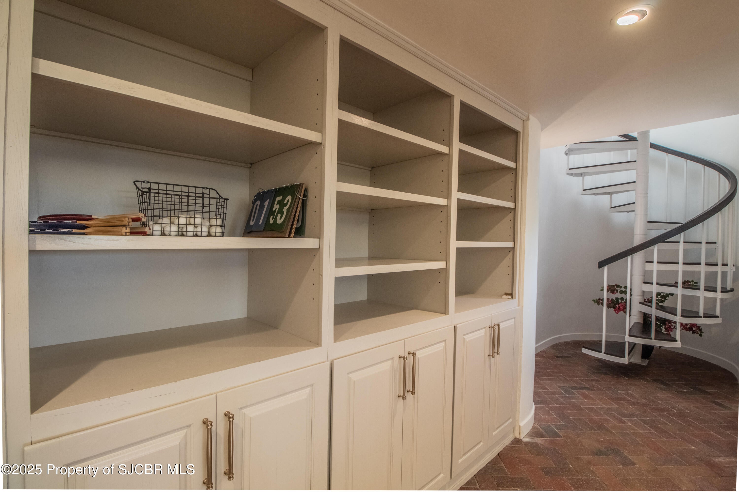 Farmington, New Mexico, 87401, United States, 5 Bedrooms Bedrooms, ,5 BathroomsBathrooms,Residential,Active,1942355