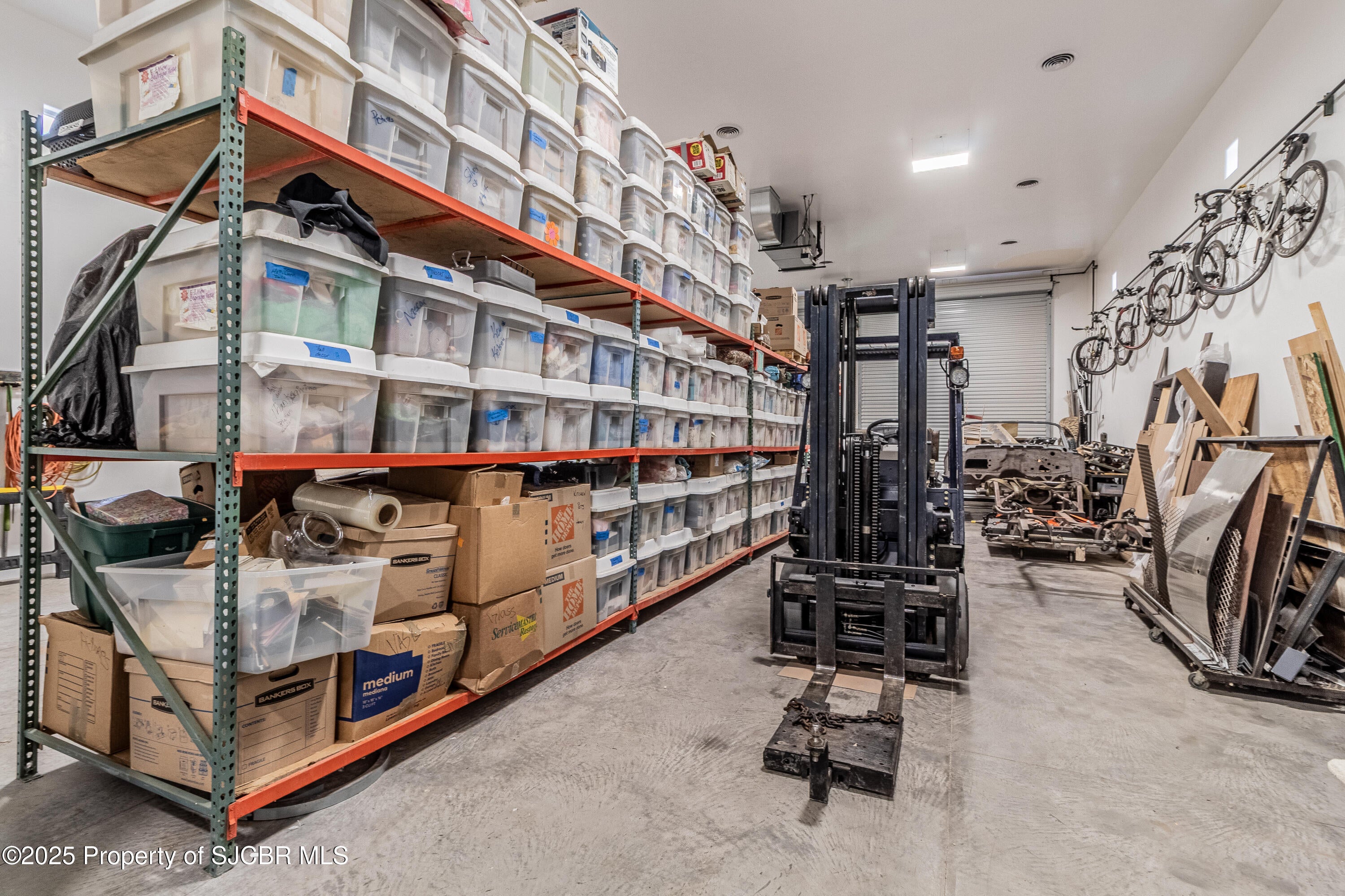 Aztec, New Mexico, 87410, United States, 3 Bedrooms Bedrooms, ,4 BathroomsBathrooms,Residential,Active,1953412