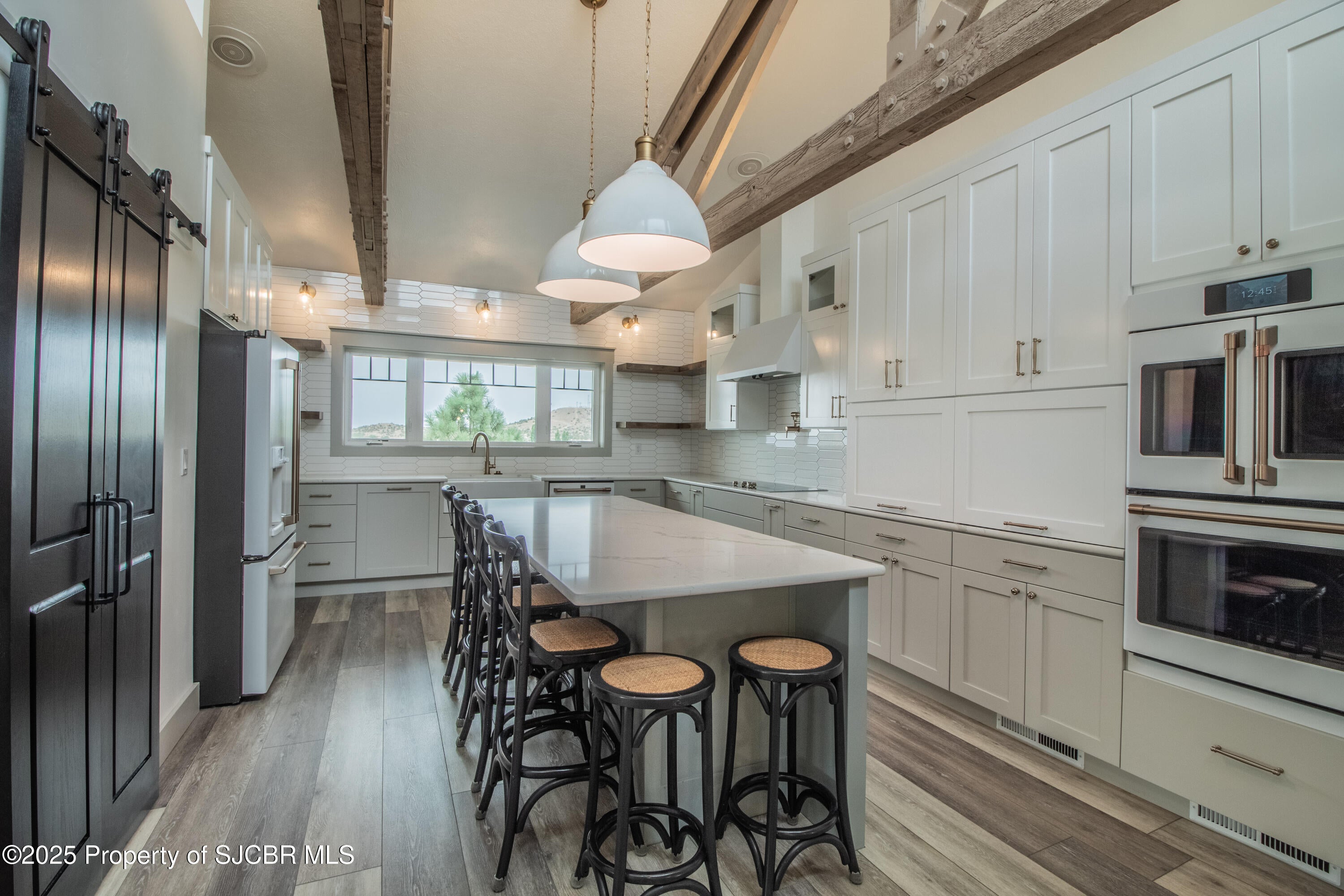 Farmington, New Mexico, 87401, United States, 5 Bedrooms Bedrooms, ,5 BathroomsBathrooms,Residential,Active,1942355