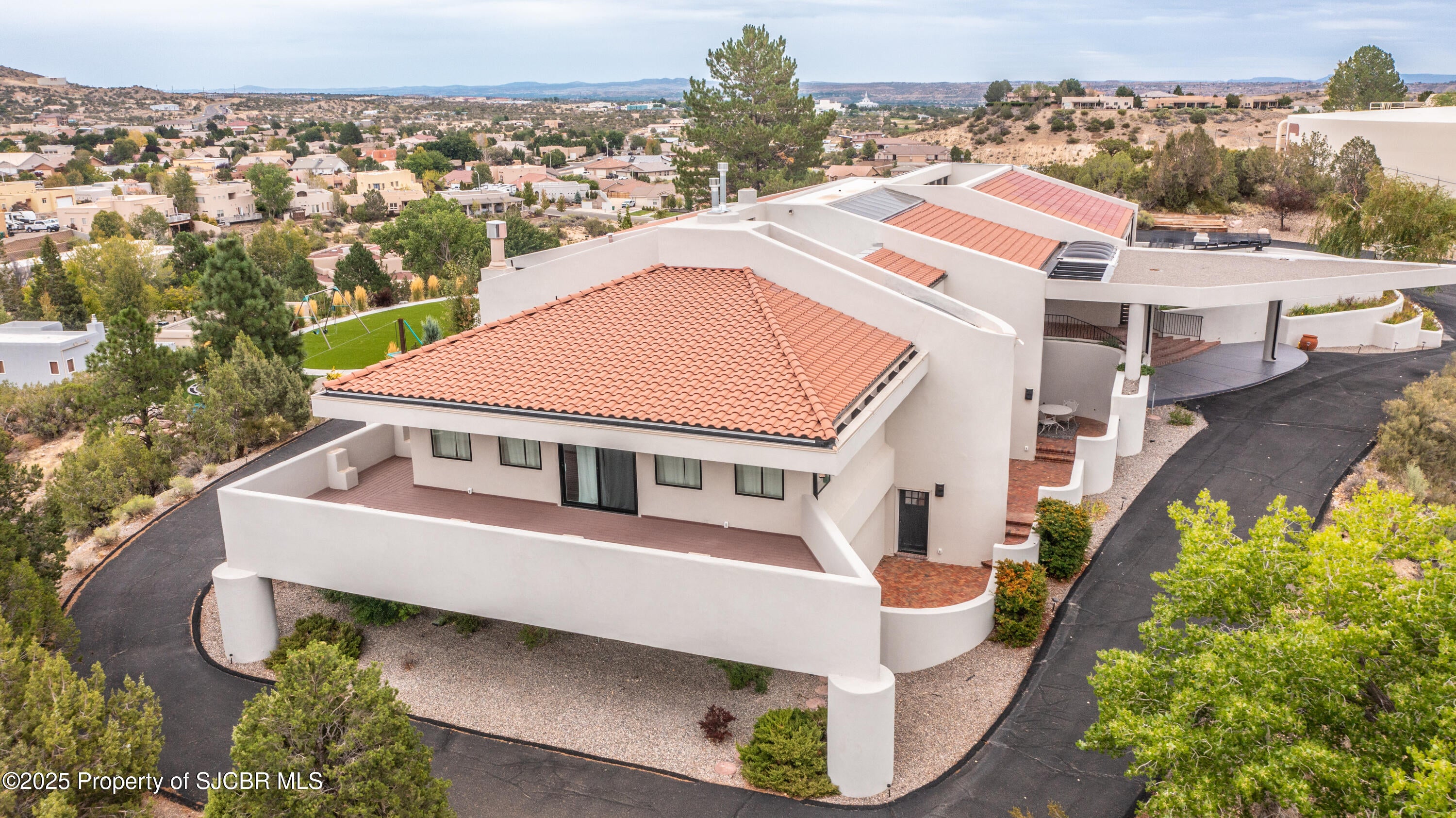 Farmington, New Mexico, 87401, United States, 5 Bedrooms Bedrooms, ,5 BathroomsBathrooms,Residential,Active,1942355