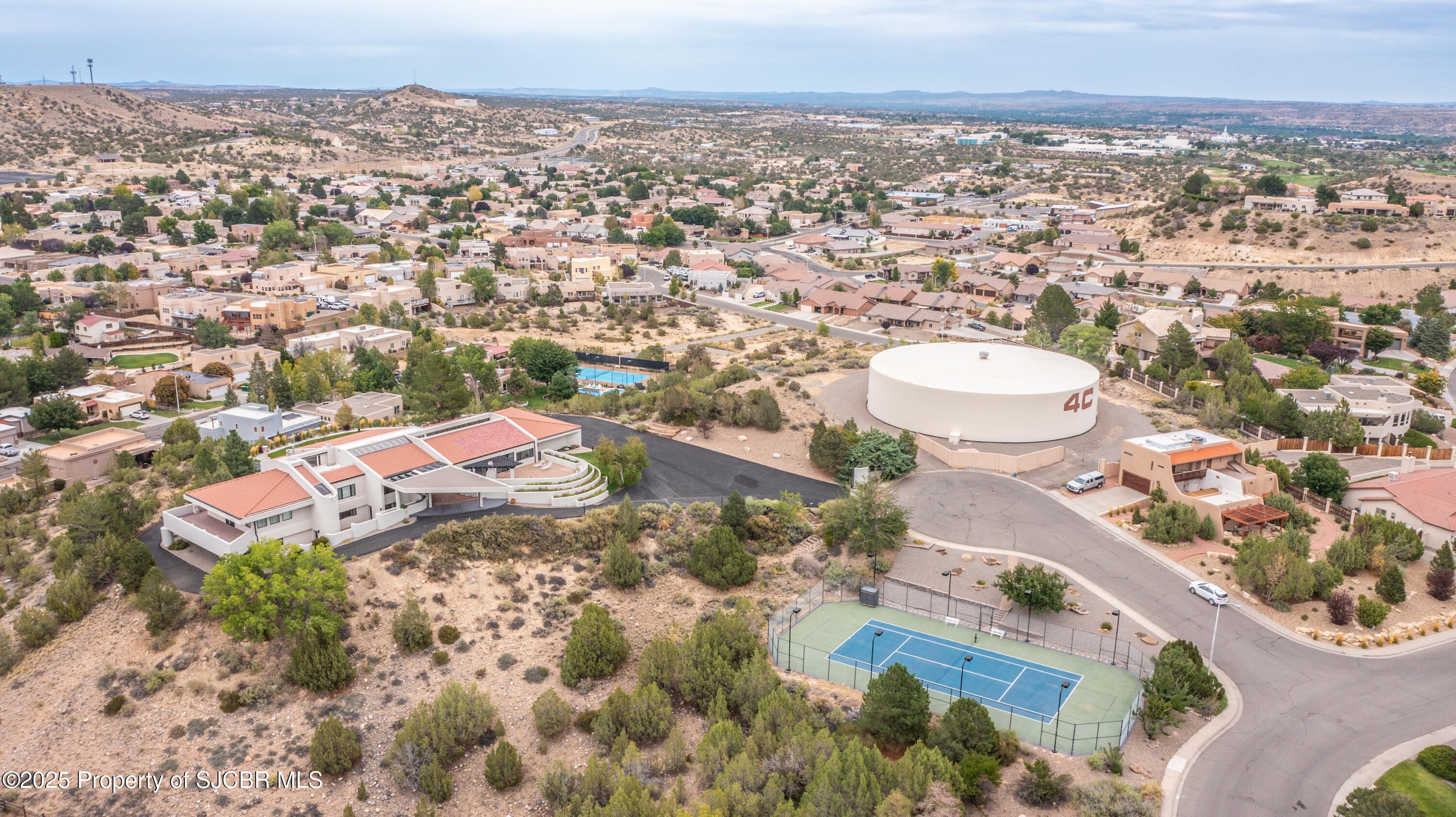 Farmington, New Mexico, 87401, United States, 5 Bedrooms Bedrooms, ,5 BathroomsBathrooms,Residential,Active,1942355