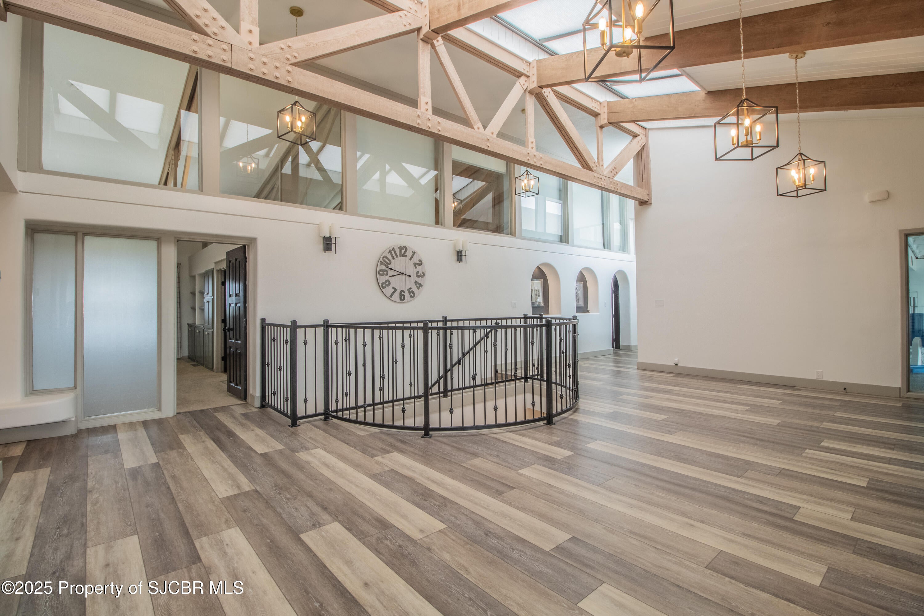 Farmington, New Mexico, 87401, United States, 5 Bedrooms Bedrooms, ,5 BathroomsBathrooms,Residential,Active,1942355