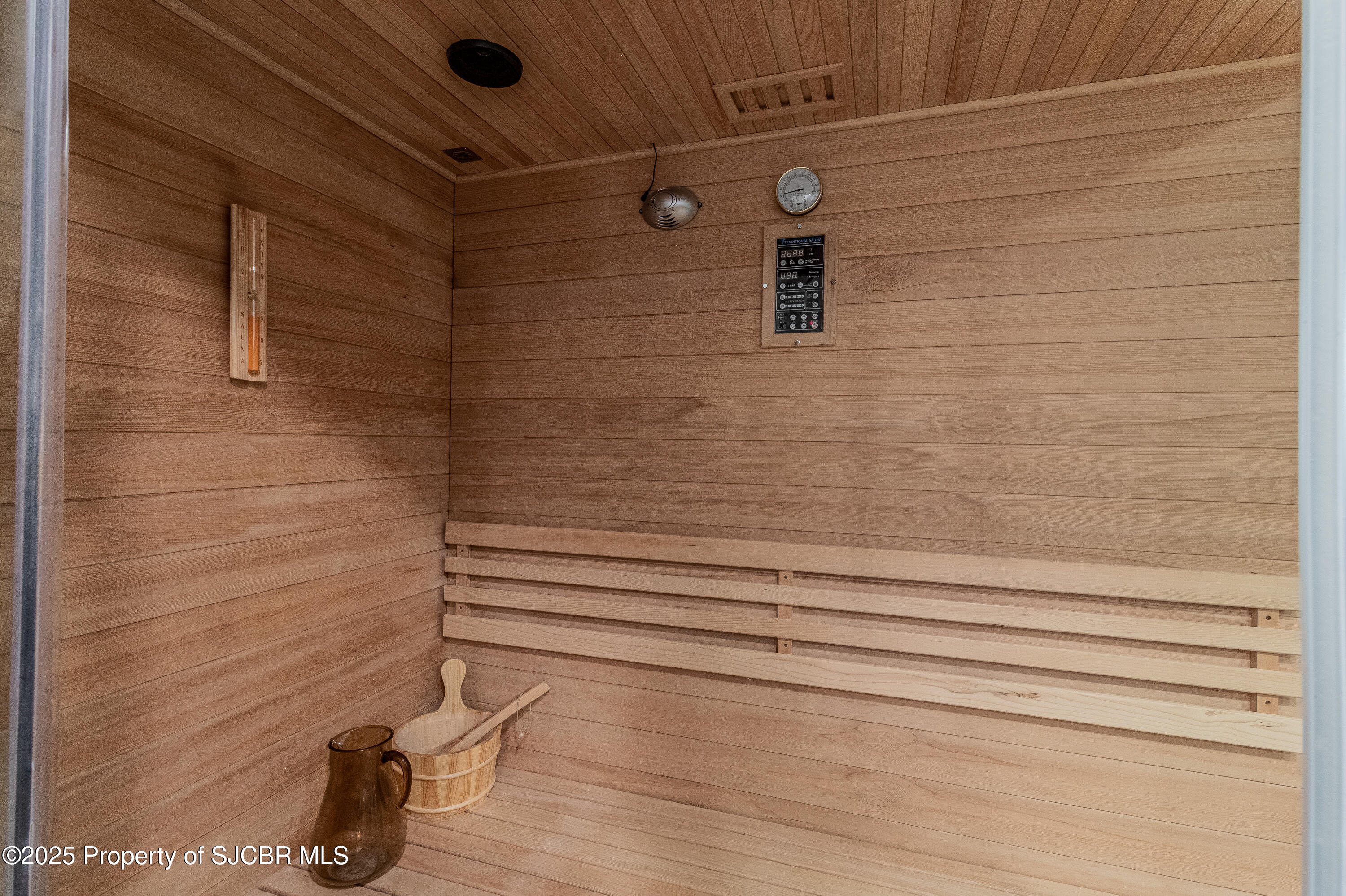 Aztec, New Mexico, 87410, United States, 3 Bedrooms Bedrooms, ,4 BathroomsBathrooms,Residential,Active,1953412