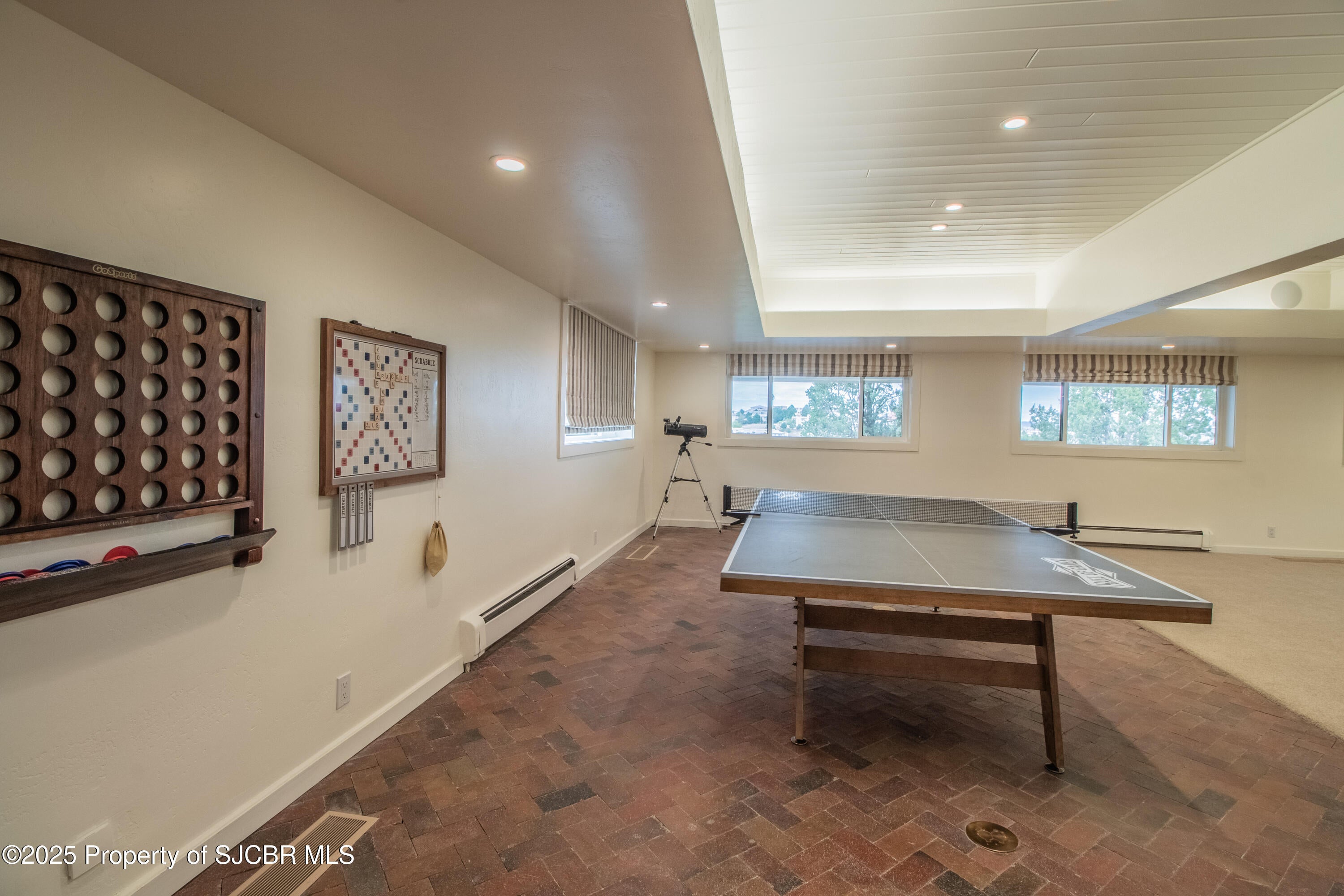 Farmington, New Mexico, 87401, United States, 5 Bedrooms Bedrooms, ,5 BathroomsBathrooms,Residential,Active,1942355