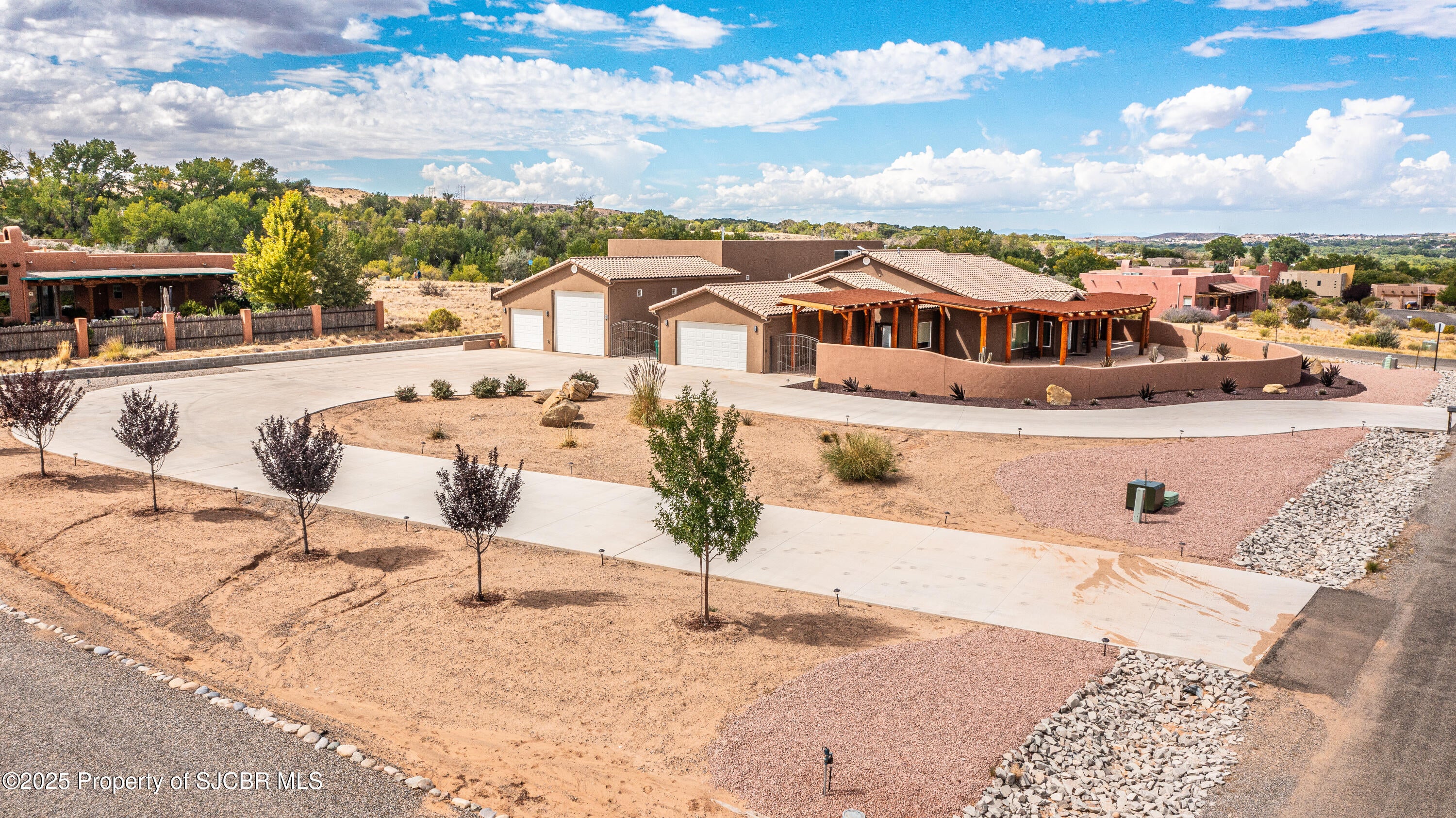Aztec, New Mexico, 87410, United States, 3 Bedrooms Bedrooms, ,4 BathroomsBathrooms,Residential,Active,1953412