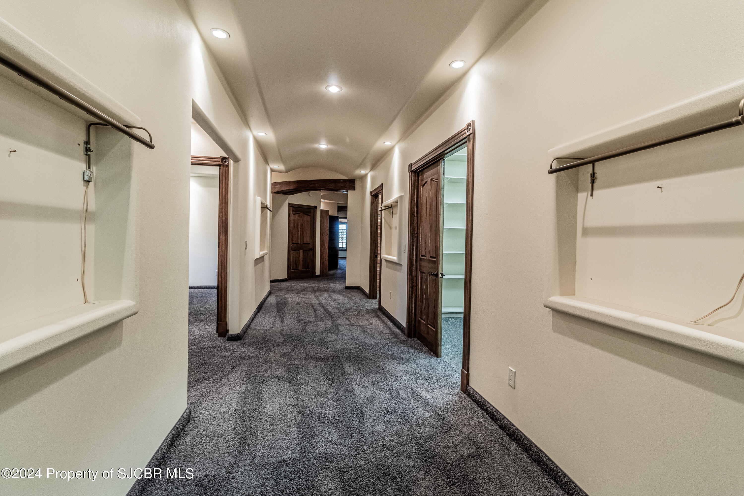 Farmington, New Mexico, 87401, United States, 4 Bedrooms Bedrooms, ,5 BathroomsBathrooms,Residential,Active,1959553