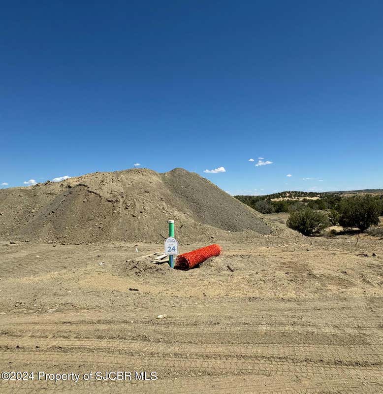 6718 BIG CEDAR AVE, FARMINGTON, NM 87402, photo 1 of 11