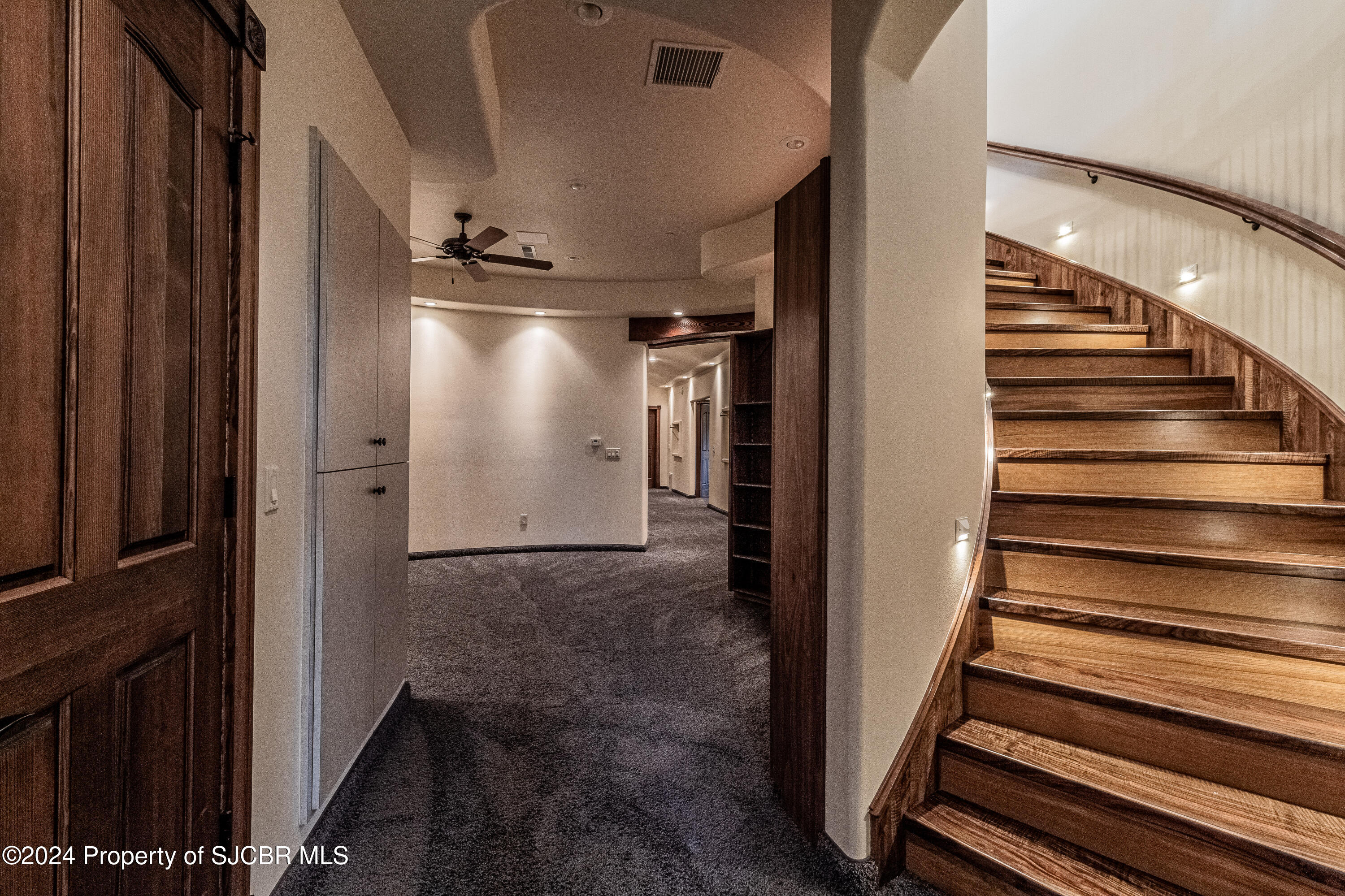 Farmington, New Mexico, 87401, United States, 4 Bedrooms Bedrooms, ,5 BathroomsBathrooms,Residential,Active,1959553