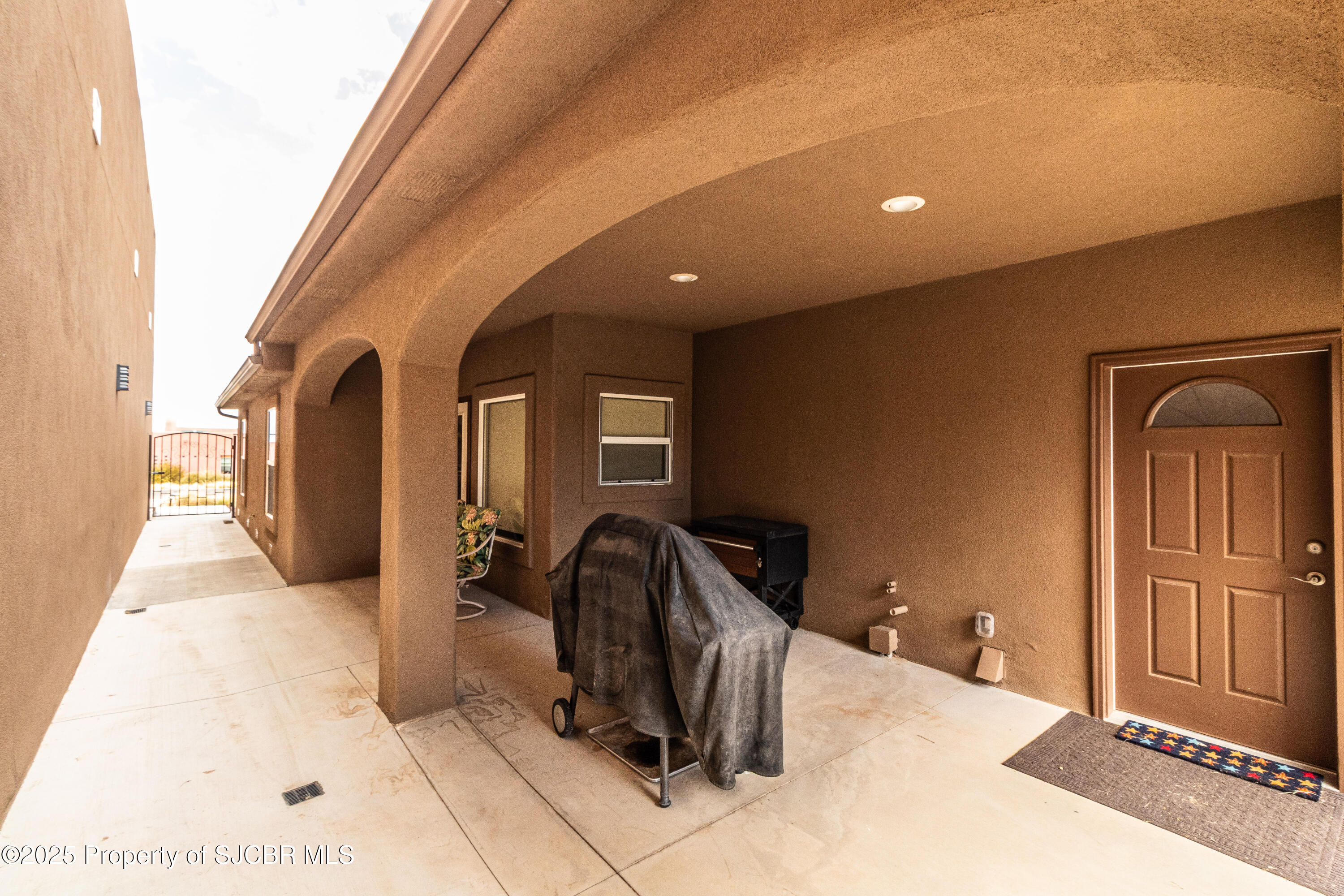 Aztec, New Mexico, 87410, United States, 3 Bedrooms Bedrooms, ,4 BathroomsBathrooms,Residential,Active,1953412