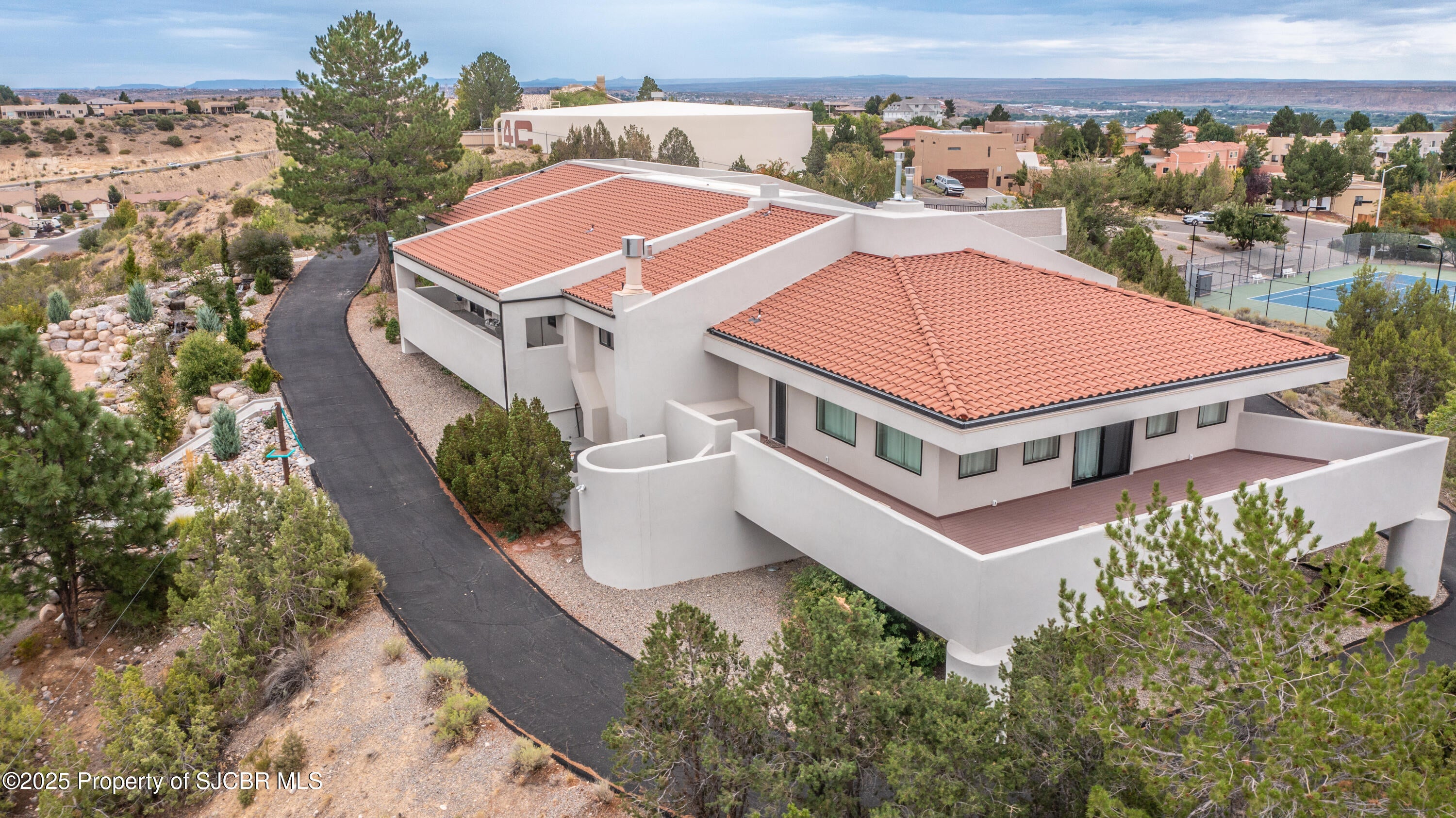 Farmington, New Mexico, 87401, United States, 5 Bedrooms Bedrooms, ,5 BathroomsBathrooms,Residential,Active,1942355