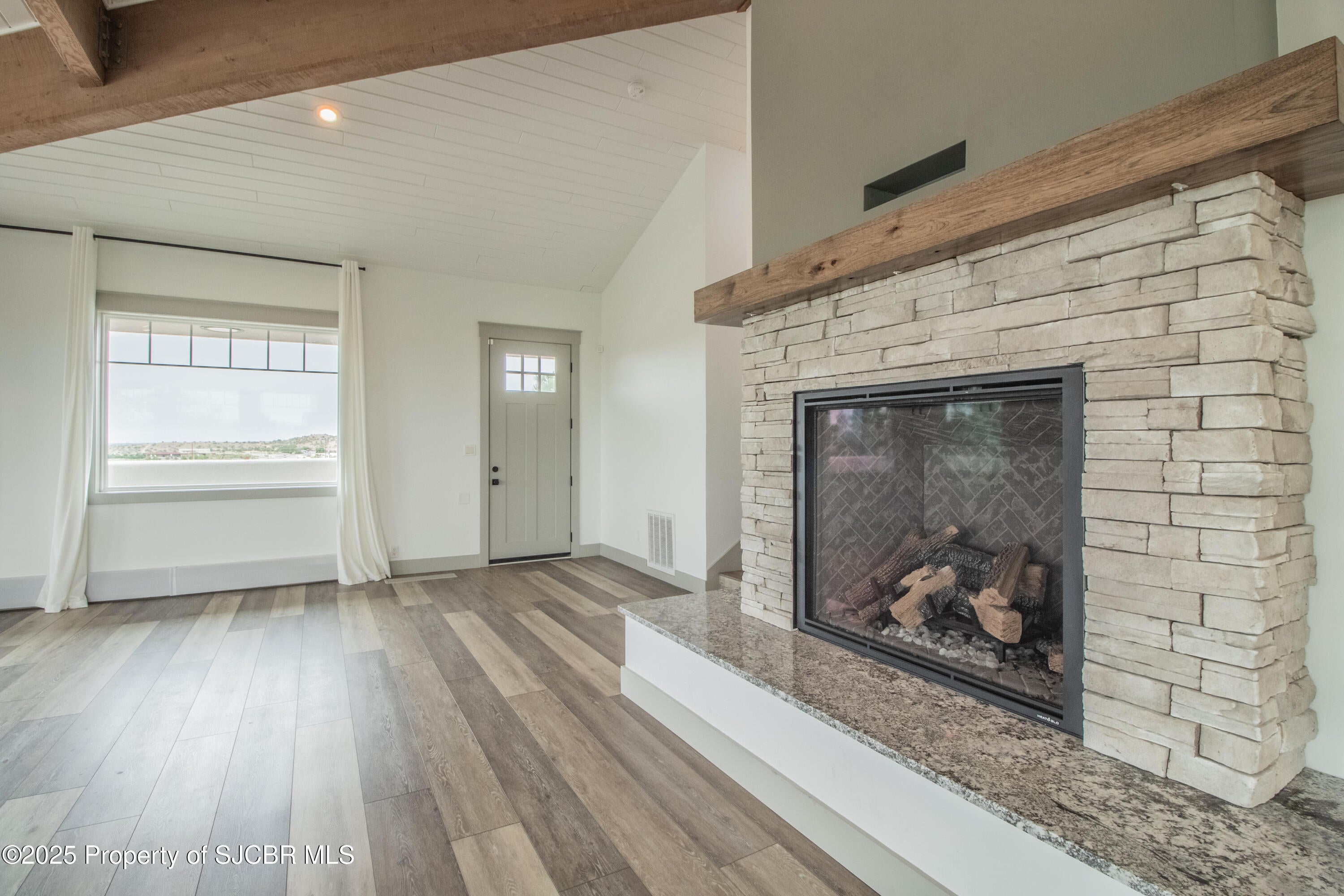 Farmington, New Mexico, 87401, United States, 5 Bedrooms Bedrooms, ,5 BathroomsBathrooms,Residential,Active,1942355