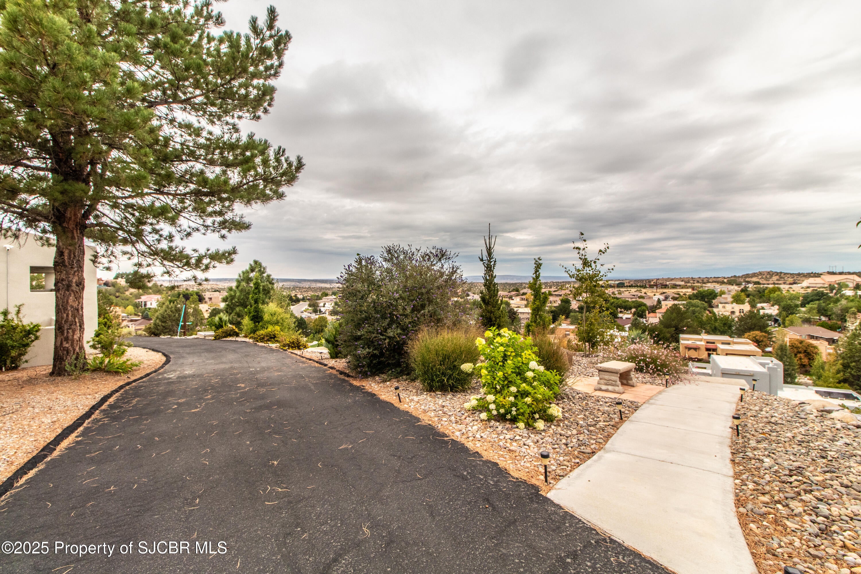 Farmington, New Mexico, 87401, United States, 5 Bedrooms Bedrooms, ,5 BathroomsBathrooms,Residential,Active,1942355