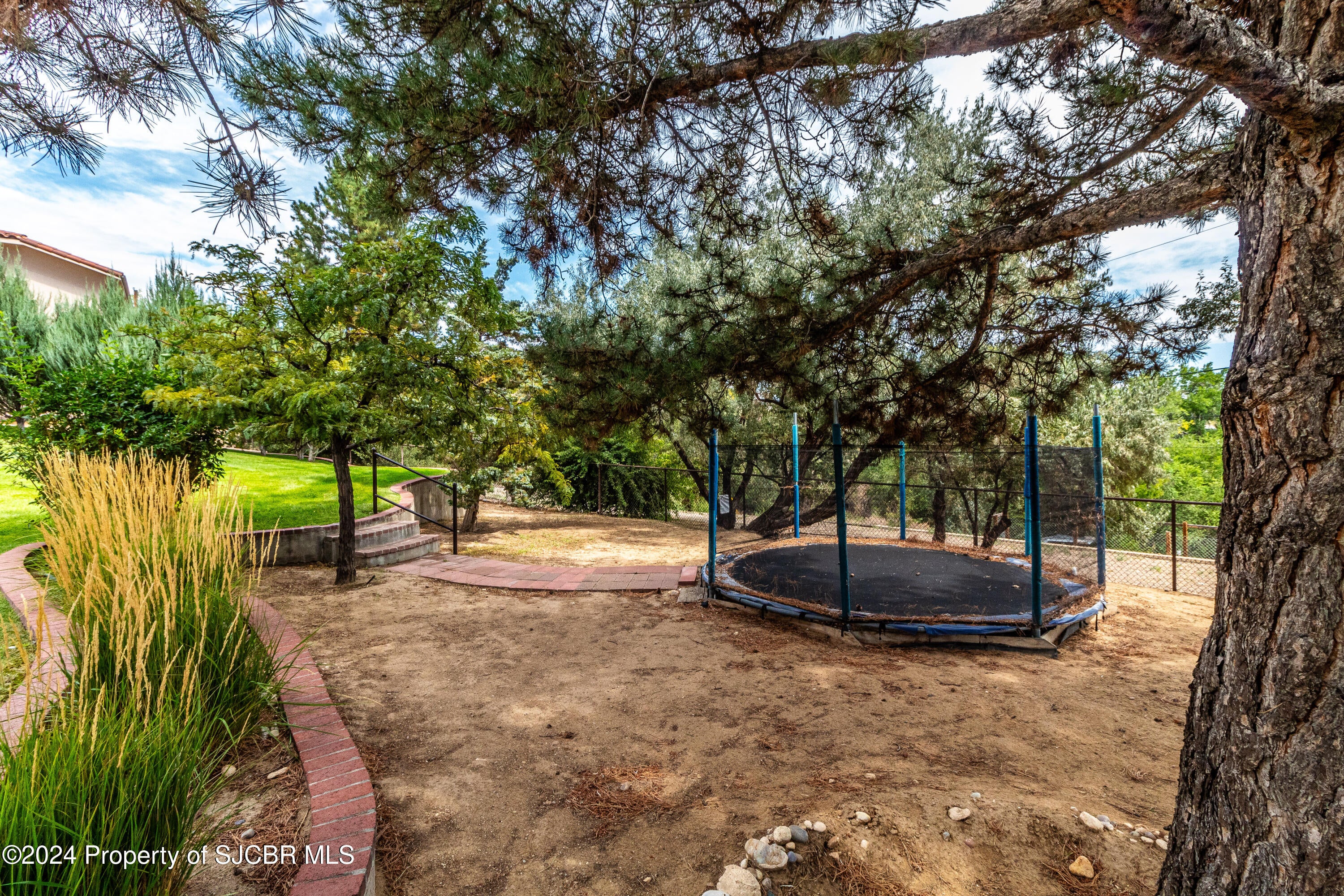 Farmington, New Mexico, 87401, United States, 4 Bedrooms Bedrooms, ,5 BathroomsBathrooms,Residential,Active,1959553