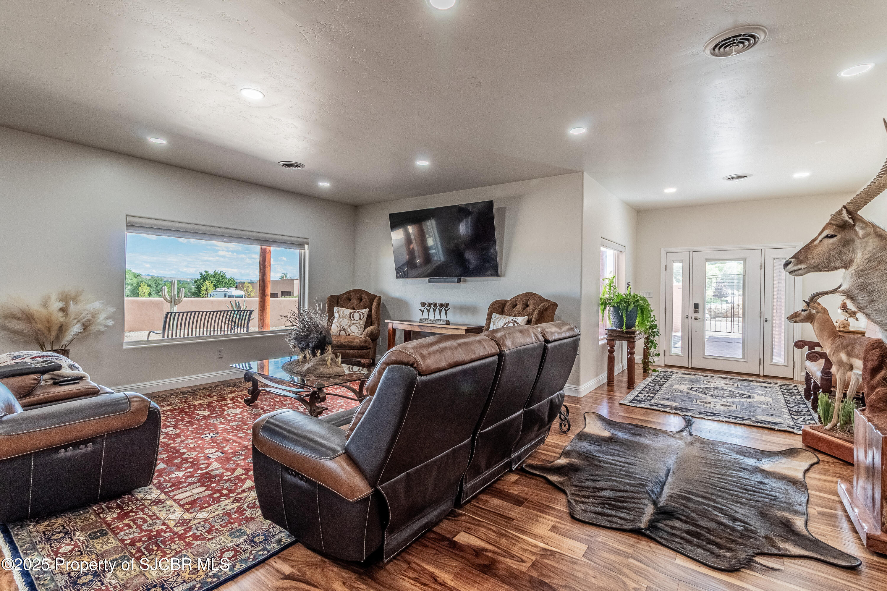 Aztec, New Mexico, 87410, United States, 3 Bedrooms Bedrooms, ,4 BathroomsBathrooms,Residential,Active,1953412