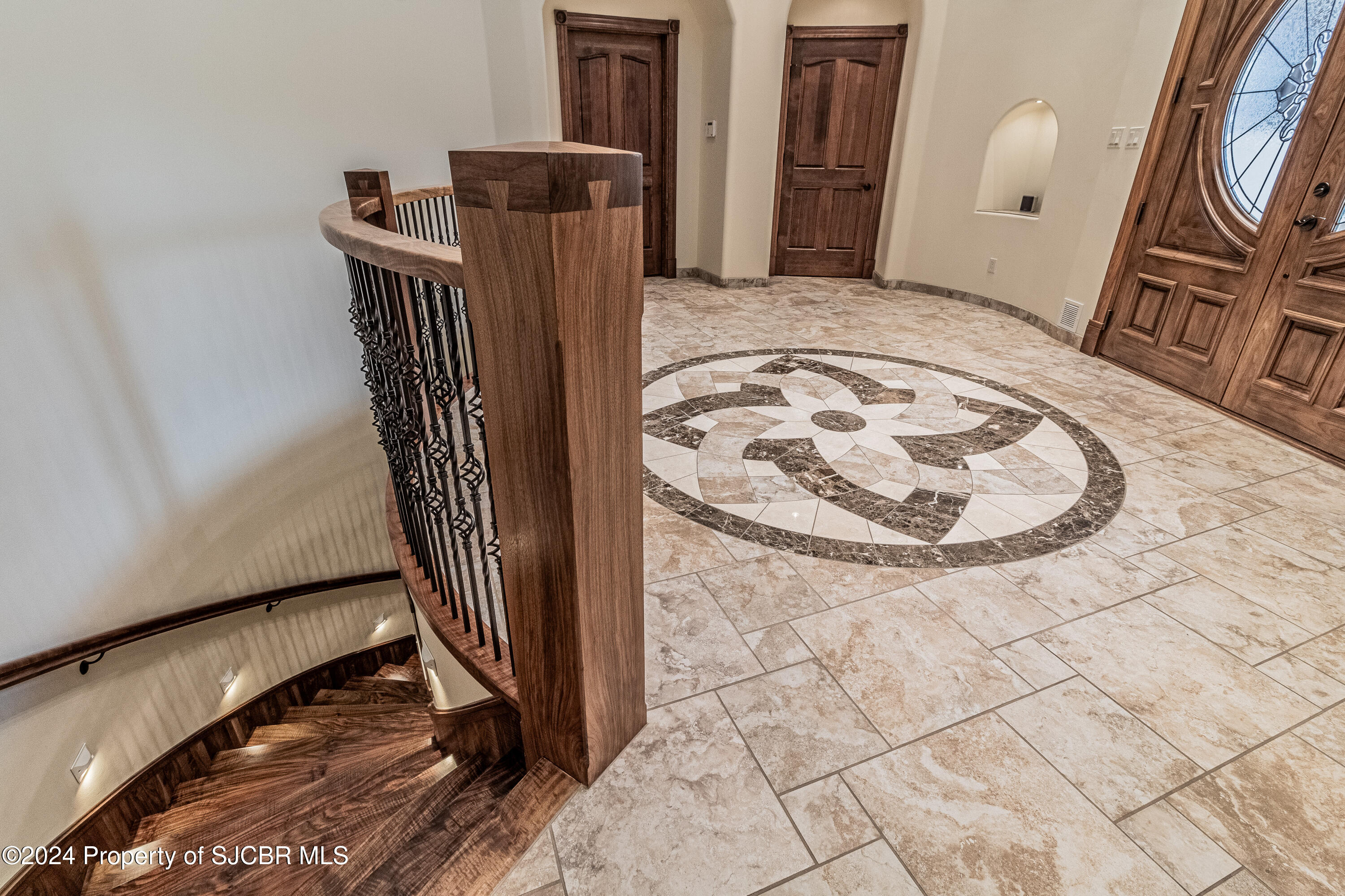 Farmington, New Mexico, 87401, United States, 4 Bedrooms Bedrooms, ,5 BathroomsBathrooms,Residential,Active,1959553