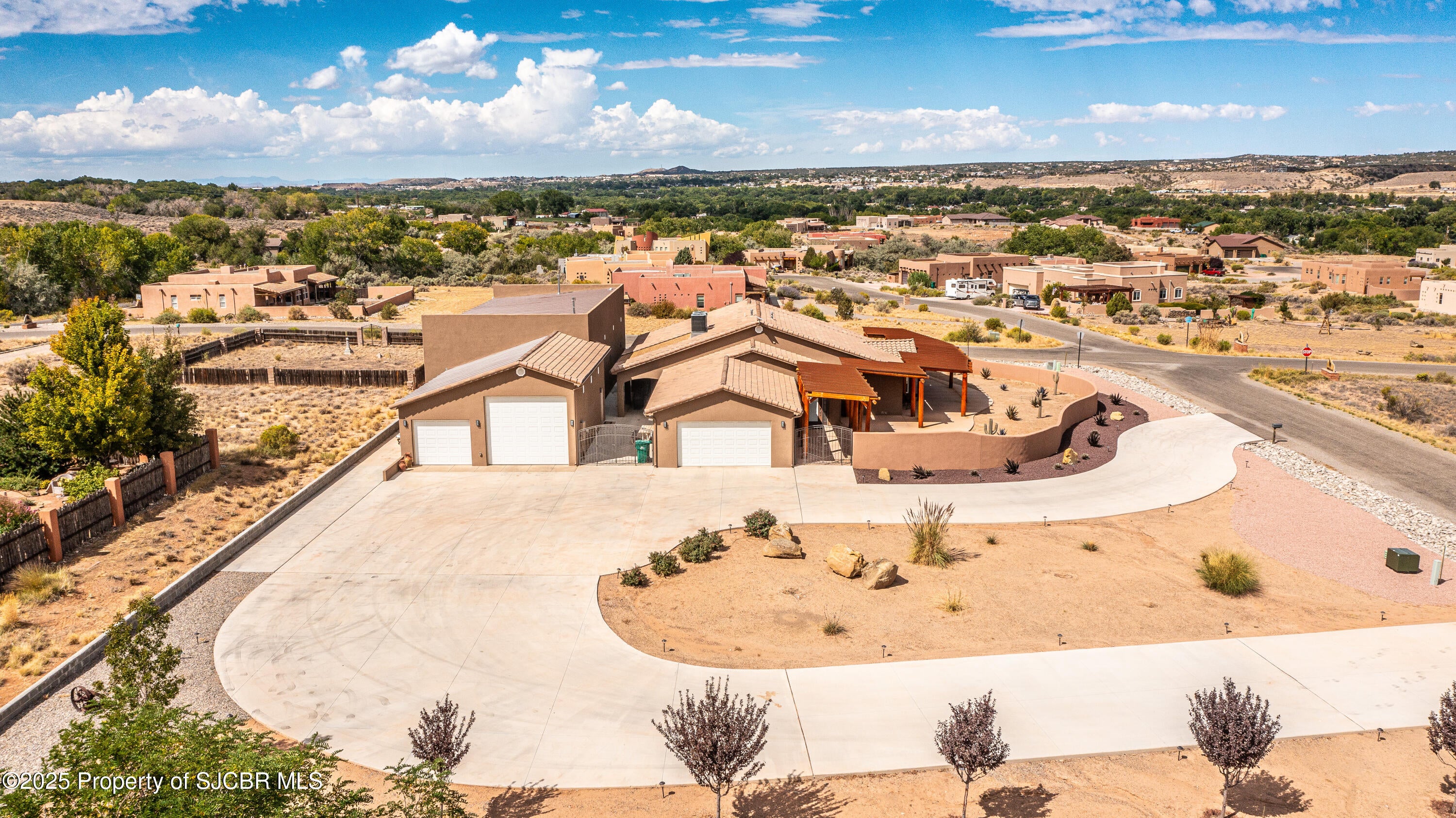 Aztec, New Mexico, 87410, United States, 3 Bedrooms Bedrooms, ,4 BathroomsBathrooms,Residential,Active,1953412