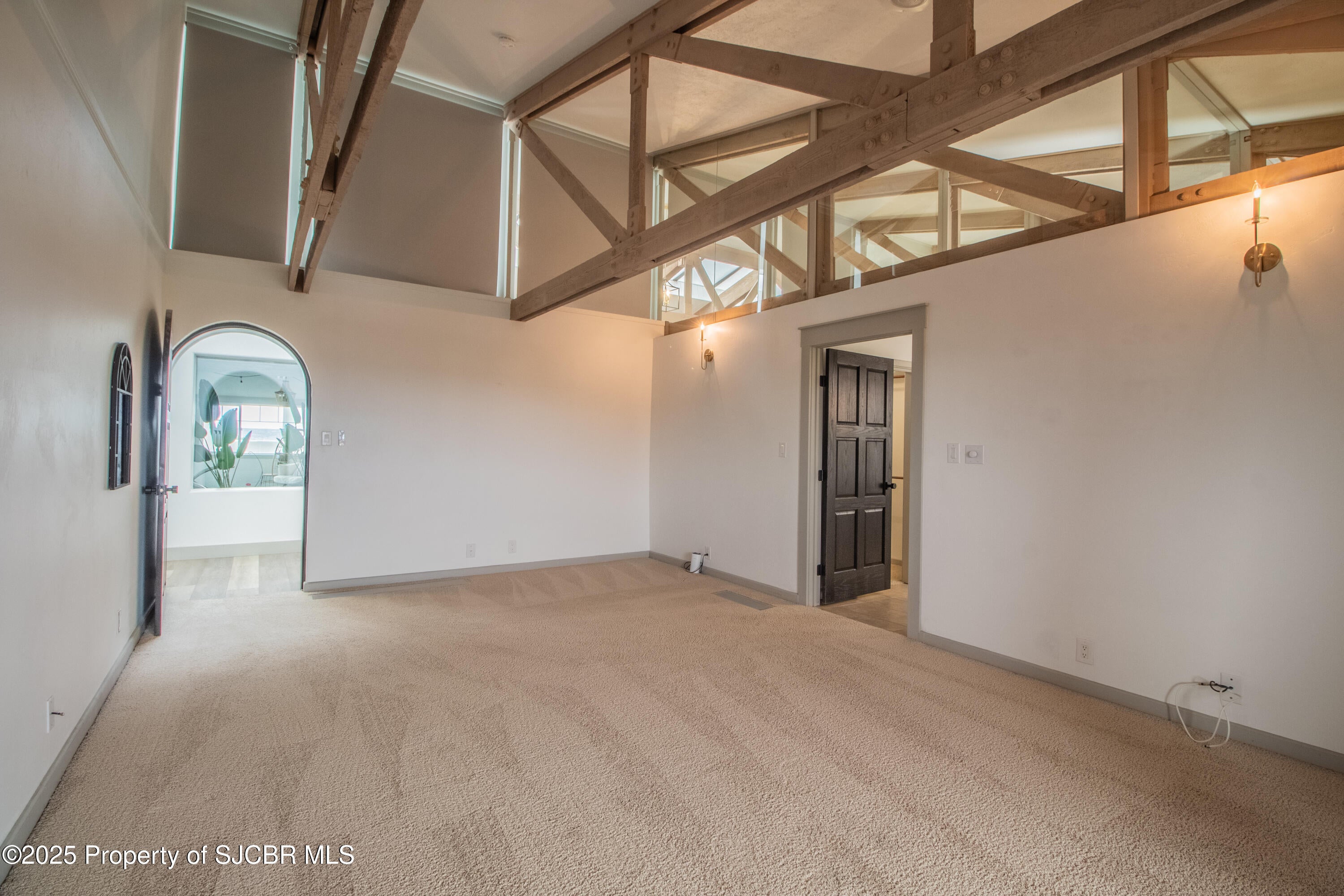 Farmington, New Mexico, 87401, United States, 5 Bedrooms Bedrooms, ,5 BathroomsBathrooms,Residential,Active,1942355