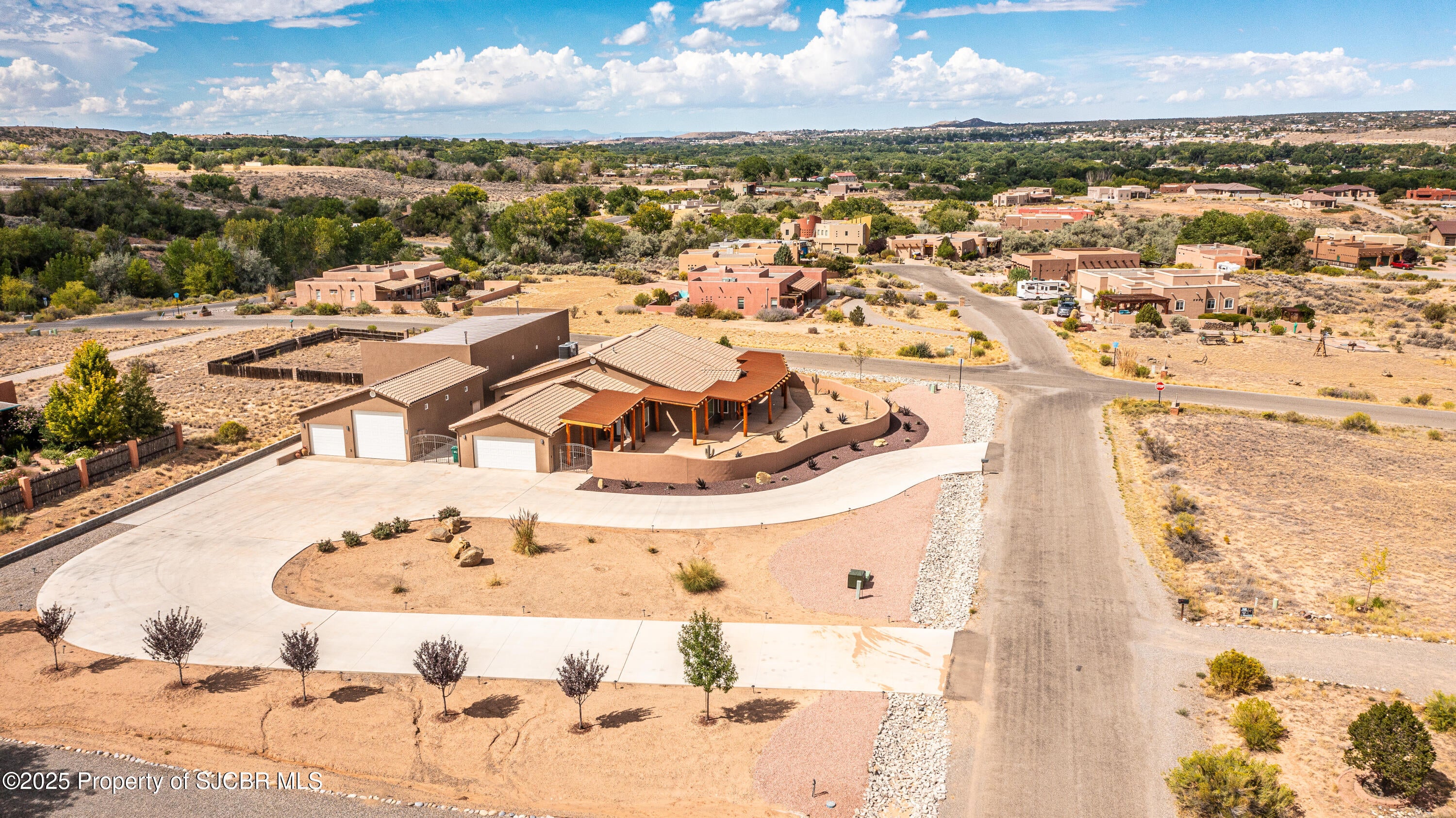Aztec, New Mexico, 87410, United States, 3 Bedrooms Bedrooms, ,4 BathroomsBathrooms,Residential,Active,1953412