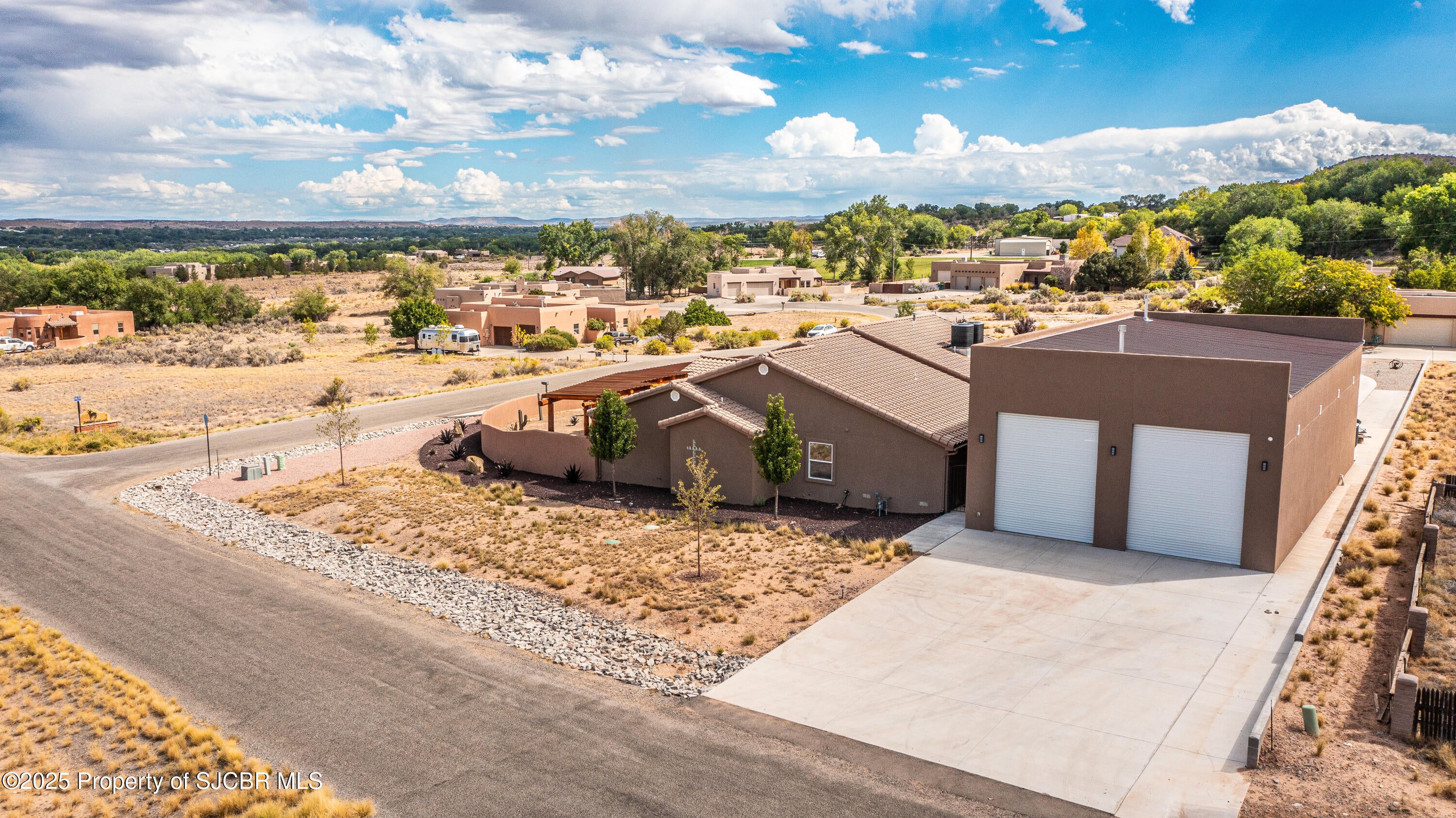 Aztec, New Mexico, 87410, United States, 3 Bedrooms Bedrooms, ,4 BathroomsBathrooms,Residential,Active,1953412