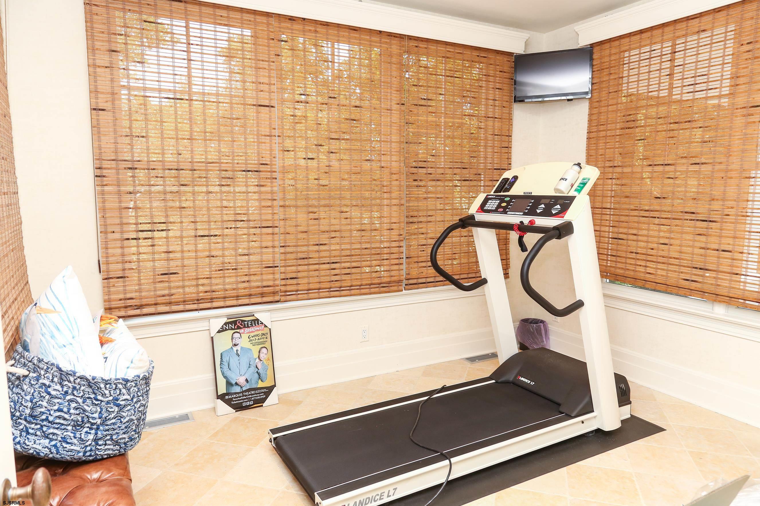 Brigantine, New Jersey, 08203, United States, 5 Bedrooms Bedrooms, ,5 BathroomsBathrooms,Residential,Active,1909064