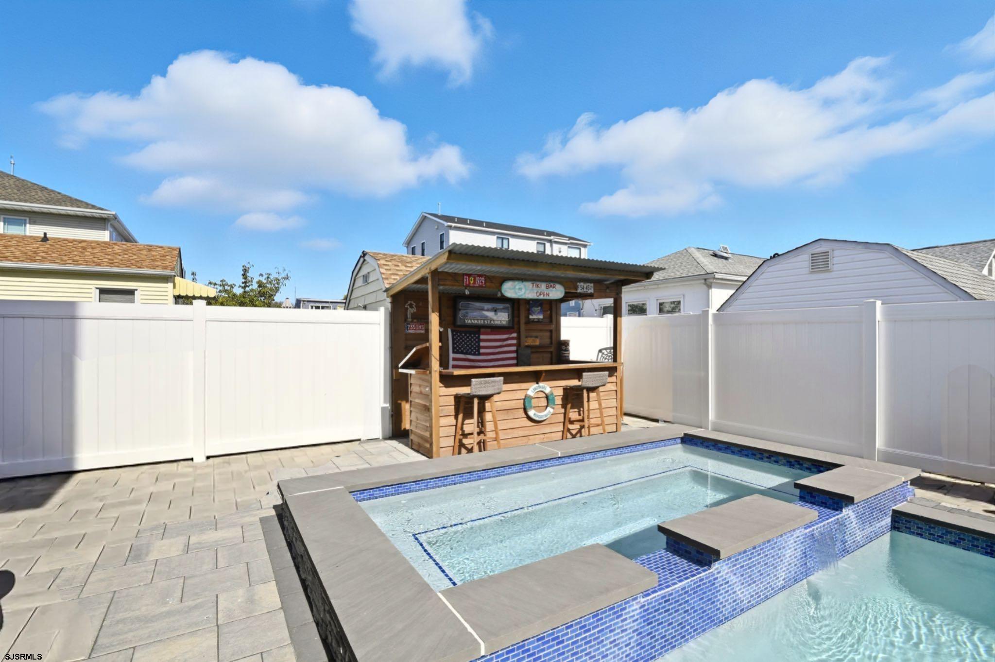 Brigantine, New Jersey, 08203, United States, 6 Bedrooms Bedrooms, ,4 BathroomsBathrooms,Residential,Active,1960121