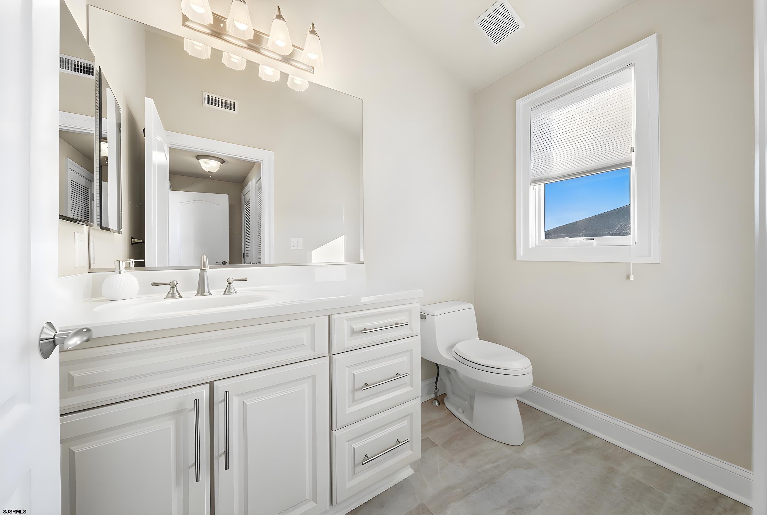 Brigantine, New Jersey, 08203, United States, 4 Bedrooms Bedrooms, ,4 BathroomsBathrooms,Residential,Active,2011205