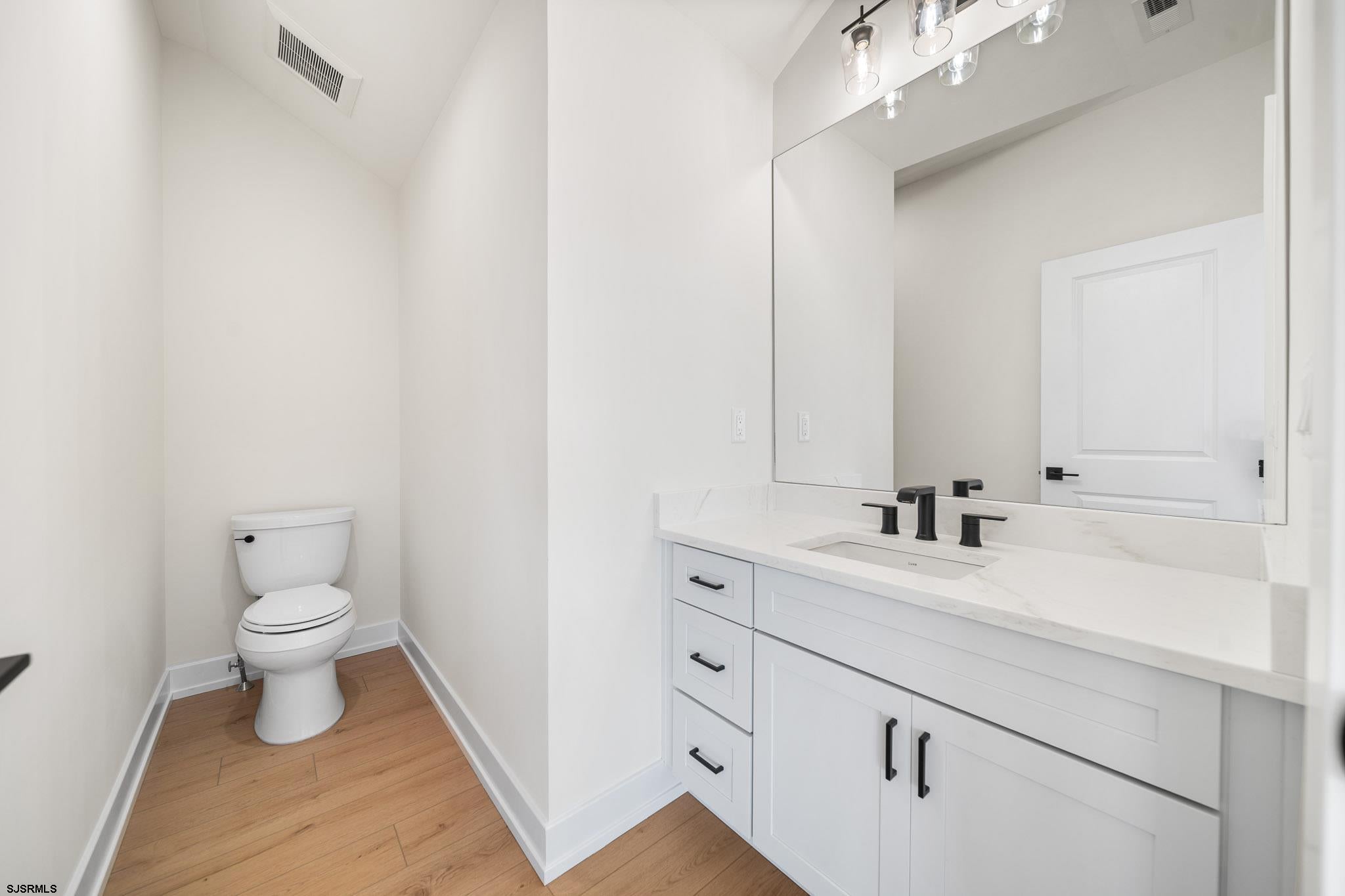 Brigantine, New Jersey, 08203, United States, 4 Bedrooms Bedrooms, ,4 BathroomsBathrooms,Residential,Active,1849192