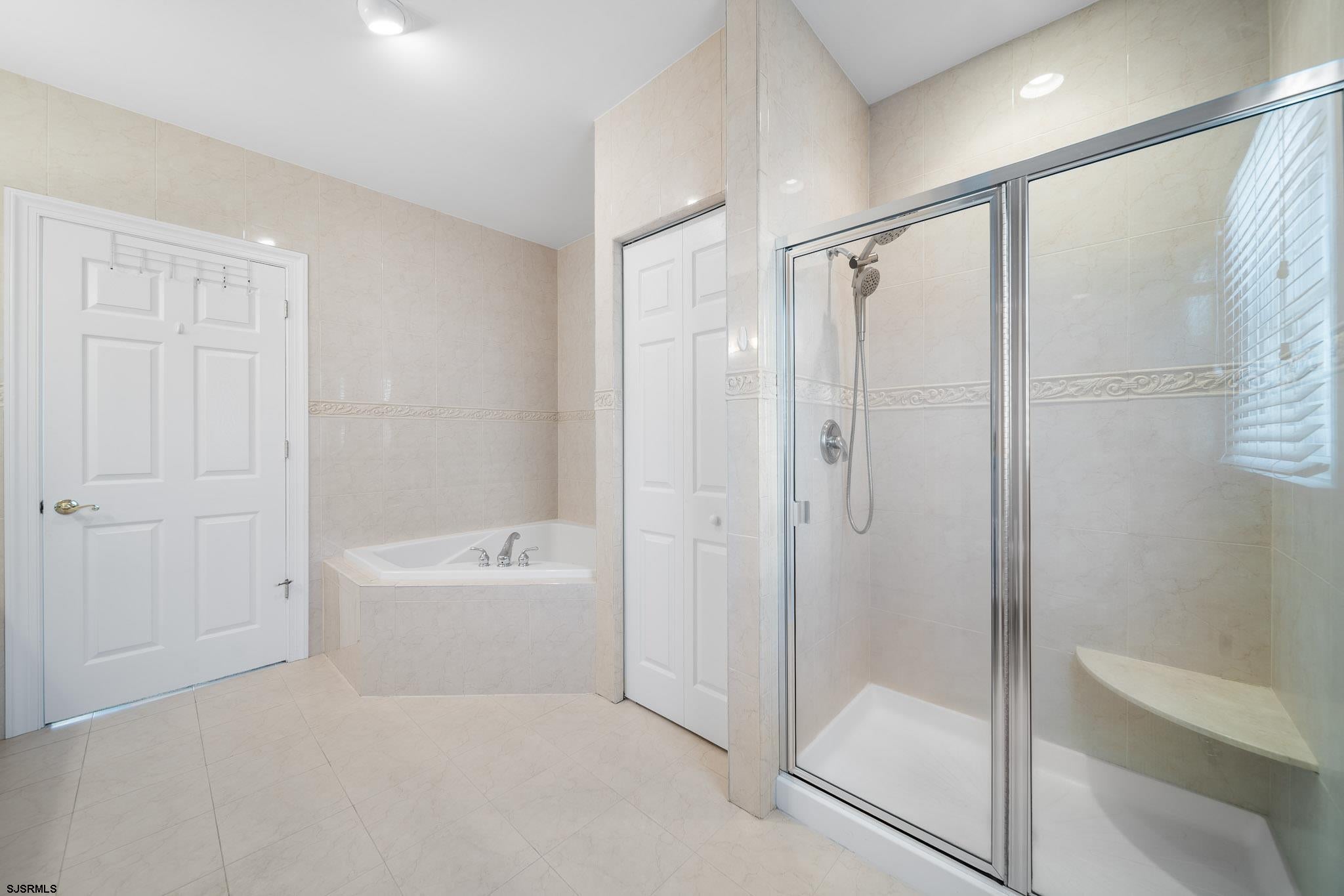 Brigantine, New Jersey, 08203, United States, 4 Bedrooms Bedrooms, ,4 BathroomsBathrooms,Residential,Active,1996572