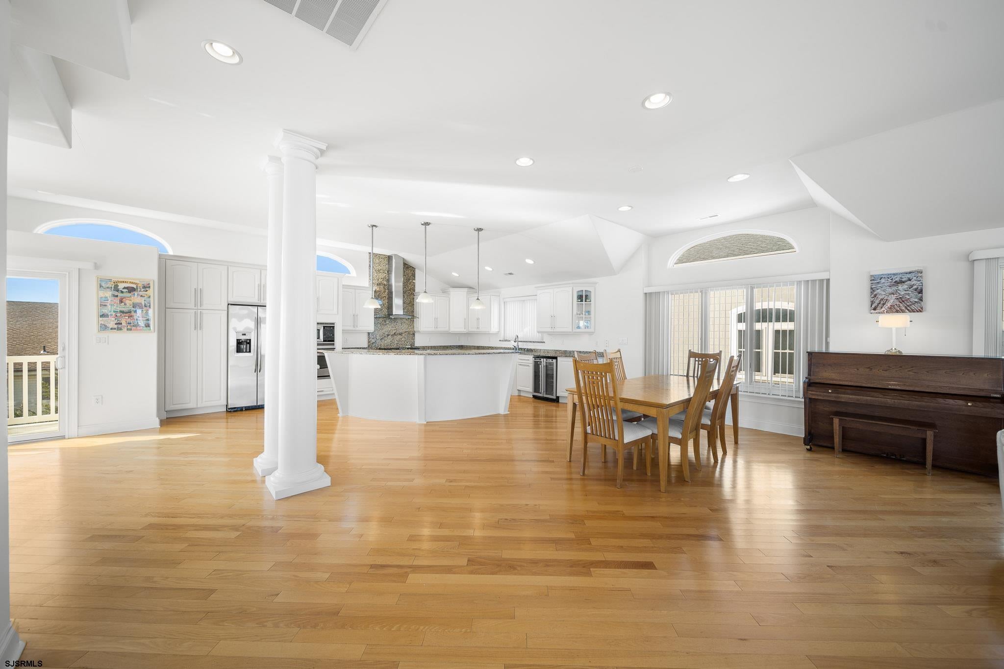 Brigantine, New Jersey, 08203, United States, 5 Bedrooms Bedrooms, ,4 BathroomsBathrooms,Residential,Active,2010903