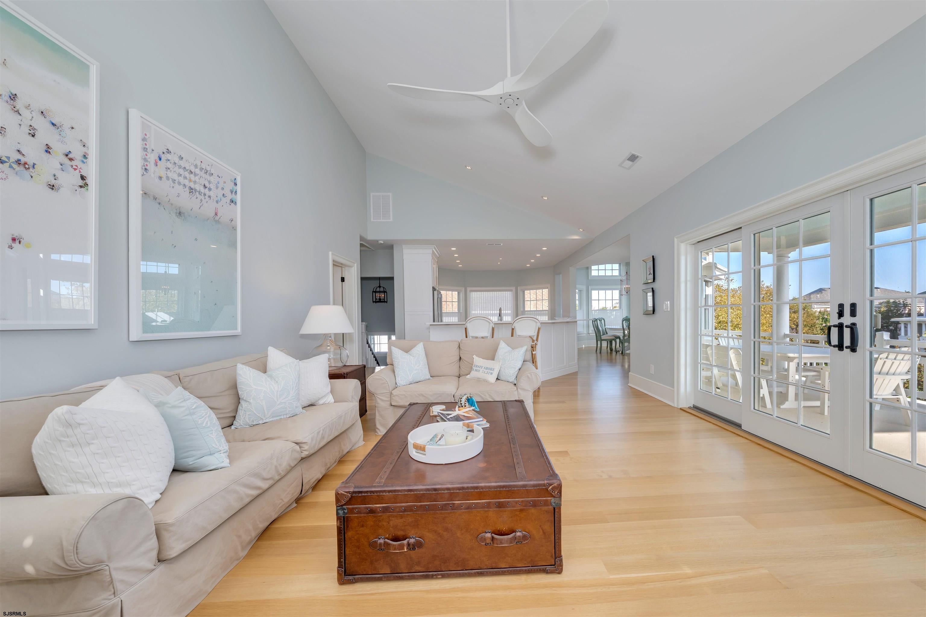 Cape May, New Jersey, 08204, United States, 5 Bedrooms Bedrooms, ,5 BathroomsBathrooms,Residential,Active,1993648