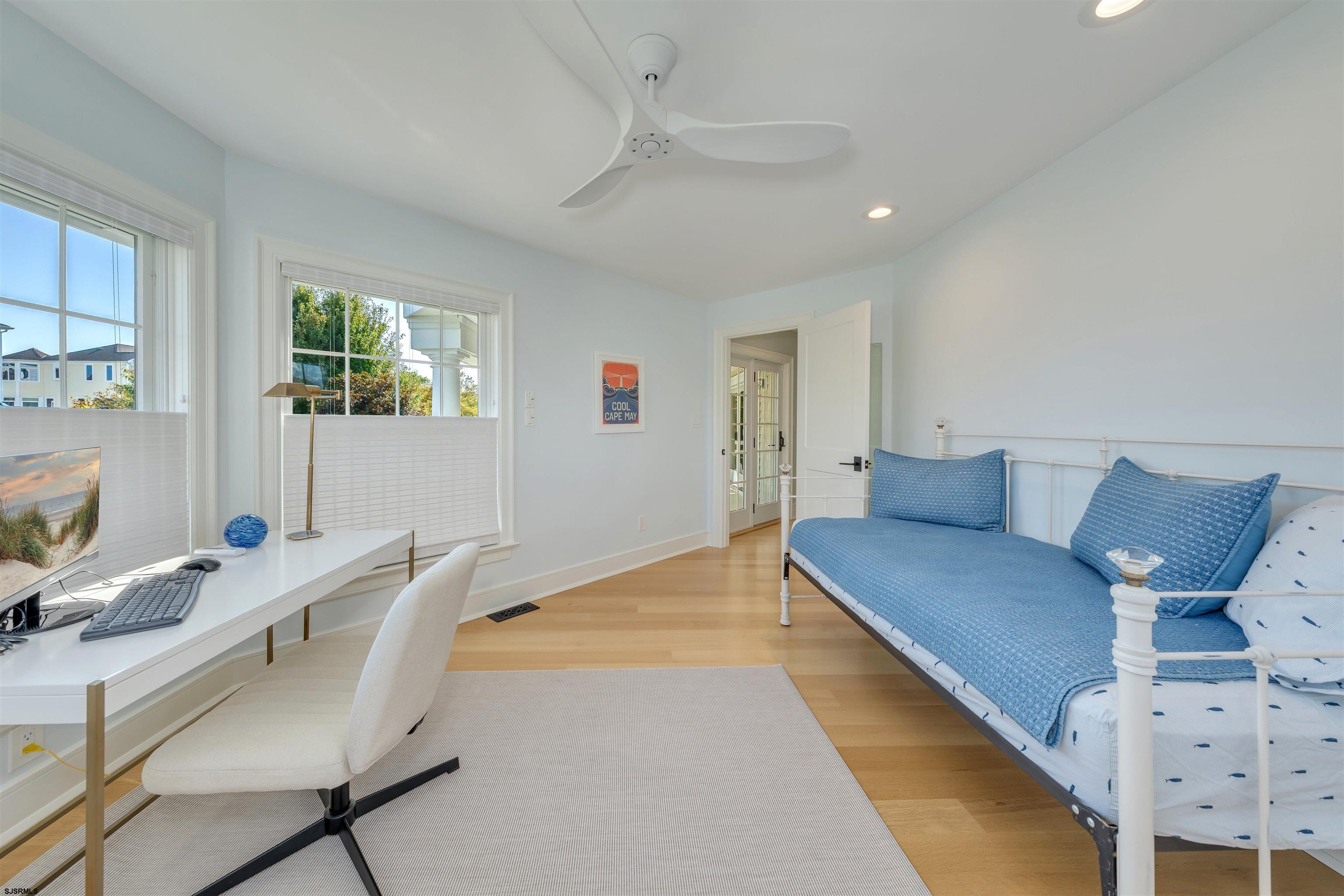 Cape May, New Jersey, 08204, United States, 5 Bedrooms Bedrooms, ,5 BathroomsBathrooms,Residential,Active,1993648