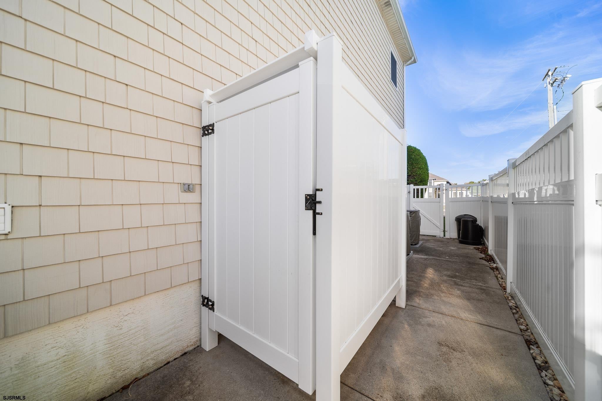 Brigantine, New Jersey, 08203, United States, 4 Bedrooms Bedrooms, ,4 BathroomsBathrooms,Residential,Active,1996572